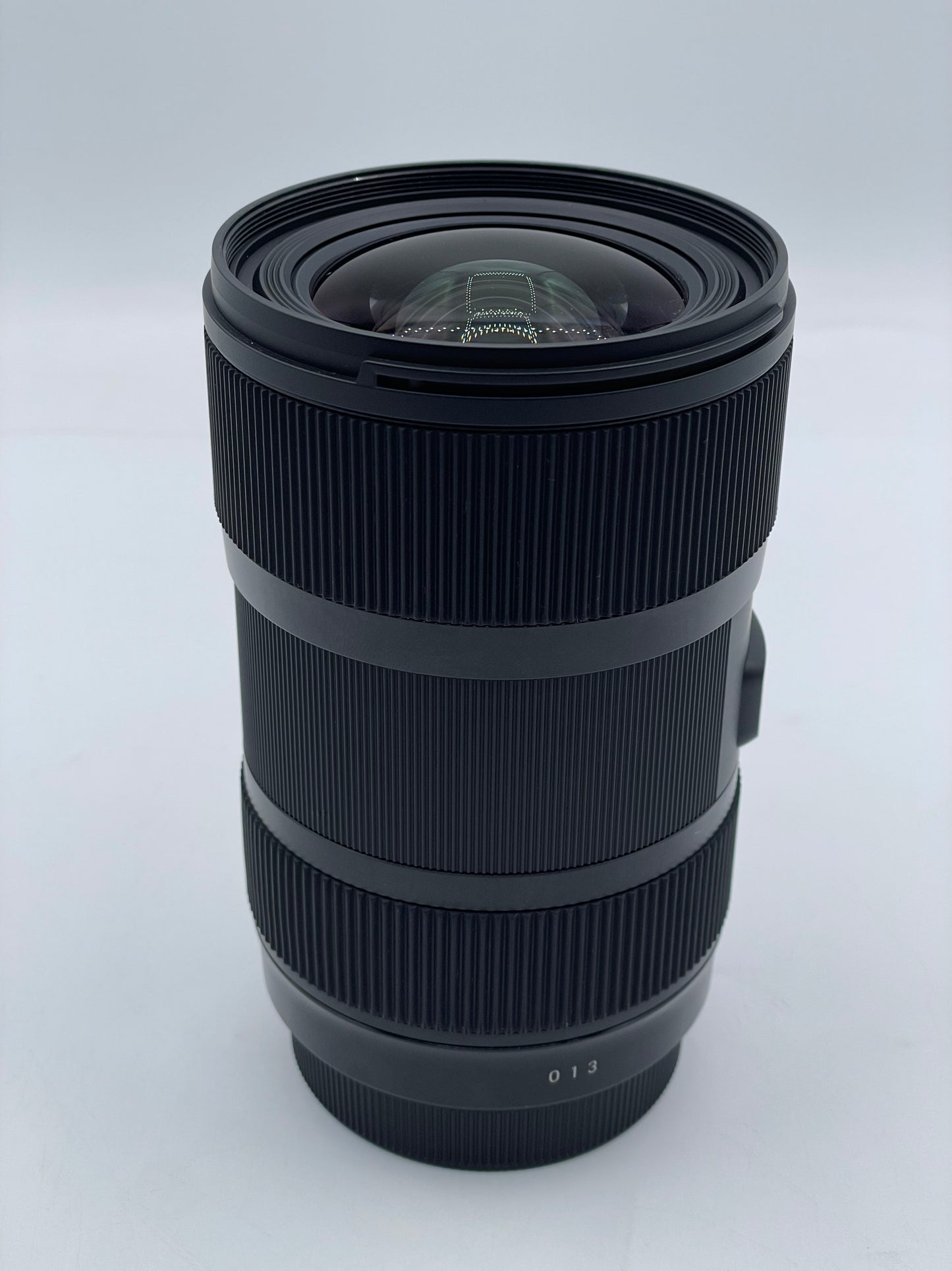 Sigma 18-35mm f/1.8 18-35mm f/1.8 Lens for Canon EF-Mount