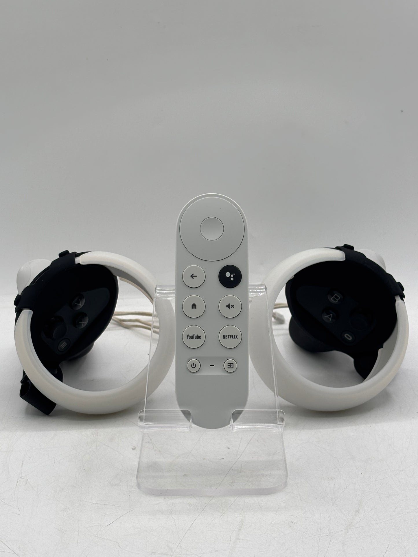 Meta Quest 2 128GB VR Headset with Controllers & Charger, White
