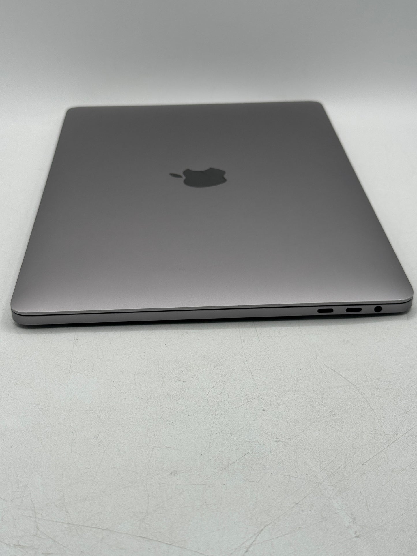 2018 Apple MacBook Pro 13" i7 @2.8GHz 16GB 1TB A1989 189 Cycle Count Space Gray
