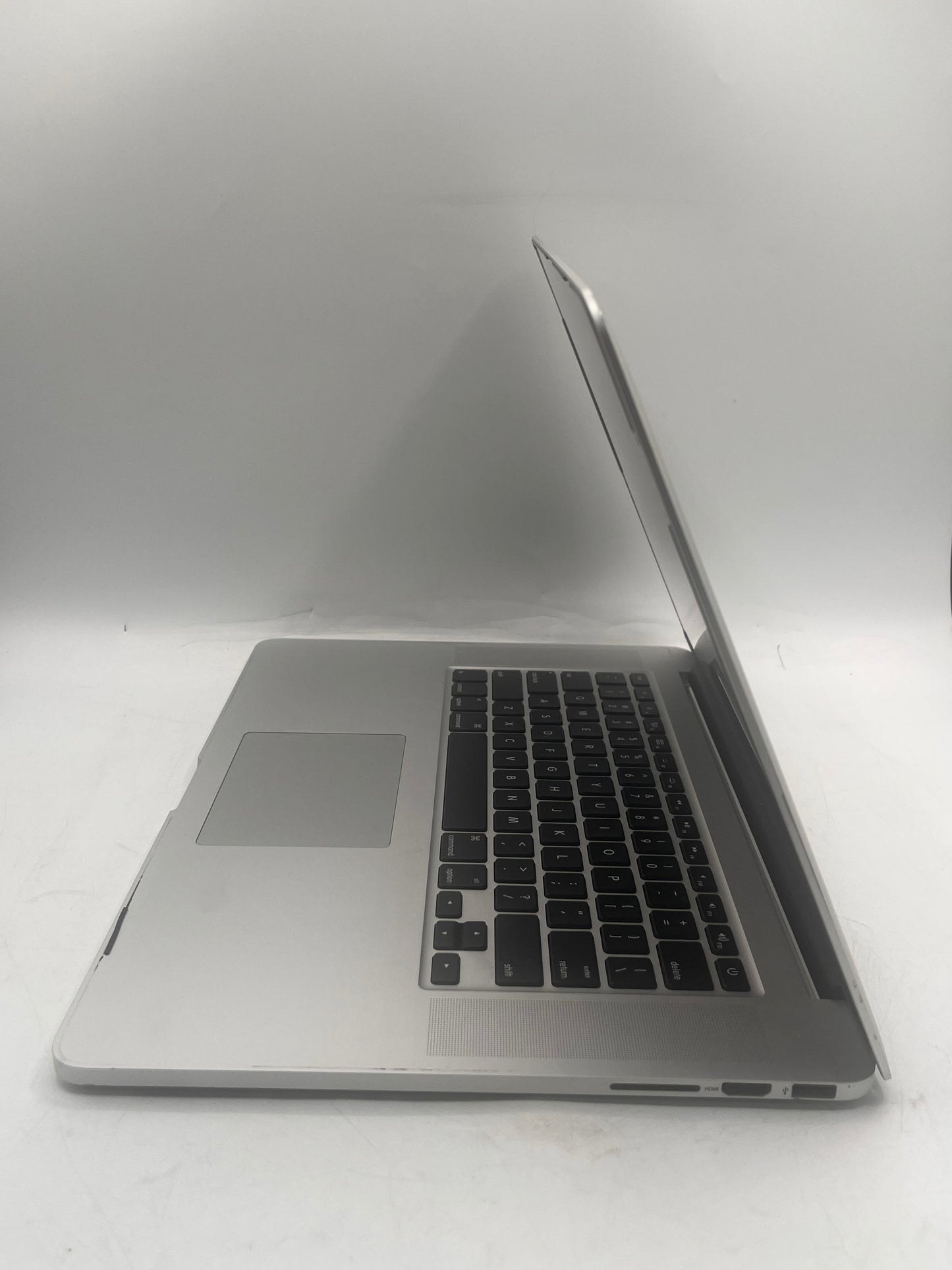 Apple MacBook Pro 15" A1398 2013 Core i7 8GB 256GB Silver