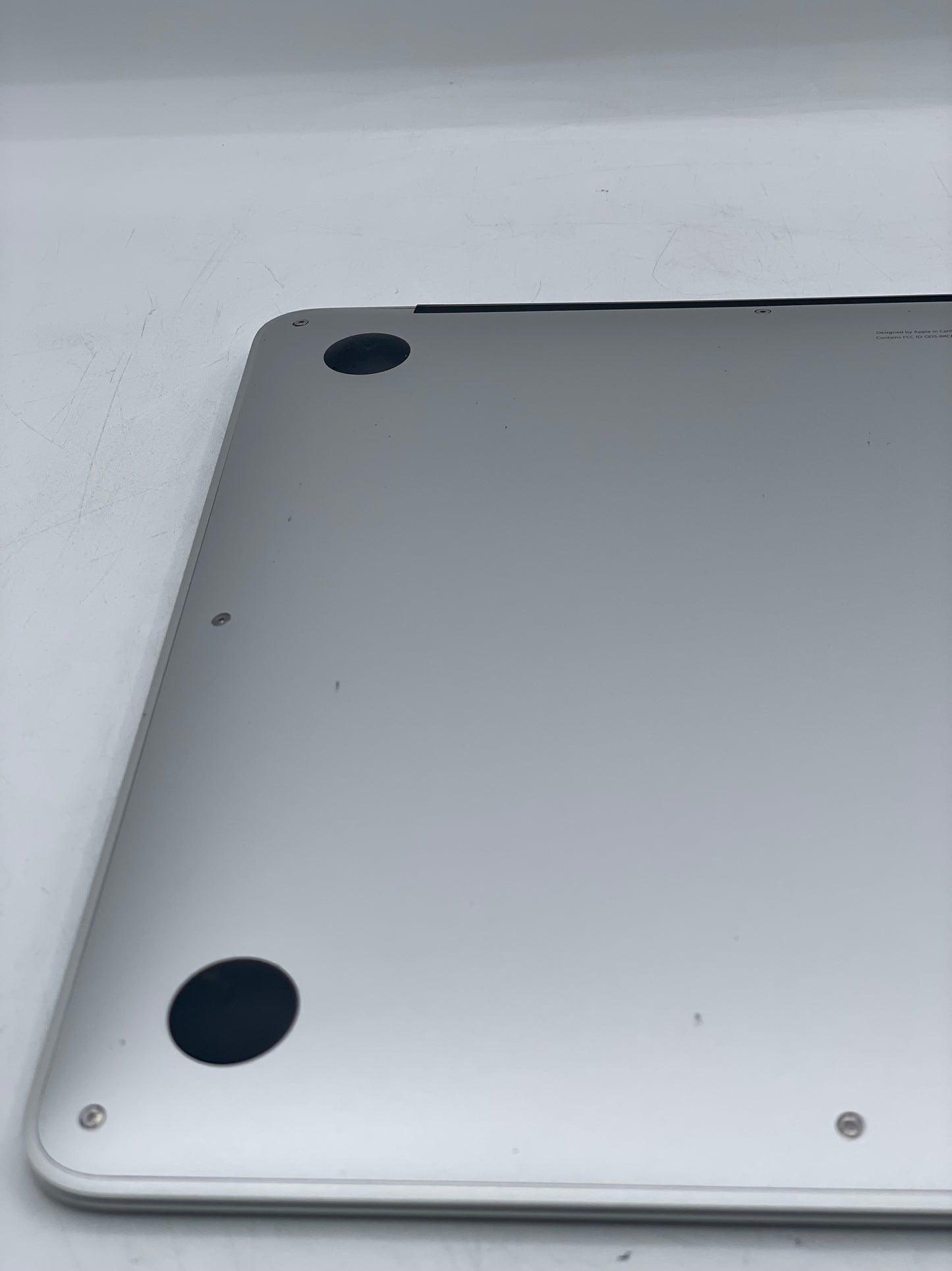 Apple MacBook Air 13" A1466/ MQD32LL/A (2017) - Silver - READ