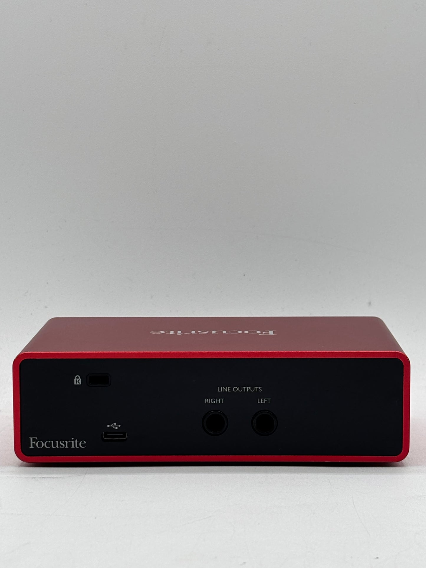 Focusrite Scarlett Solo 3rd Gen USB Audio Interface 2 x 2 w/ XLR, Red (FREE SHIPPING)