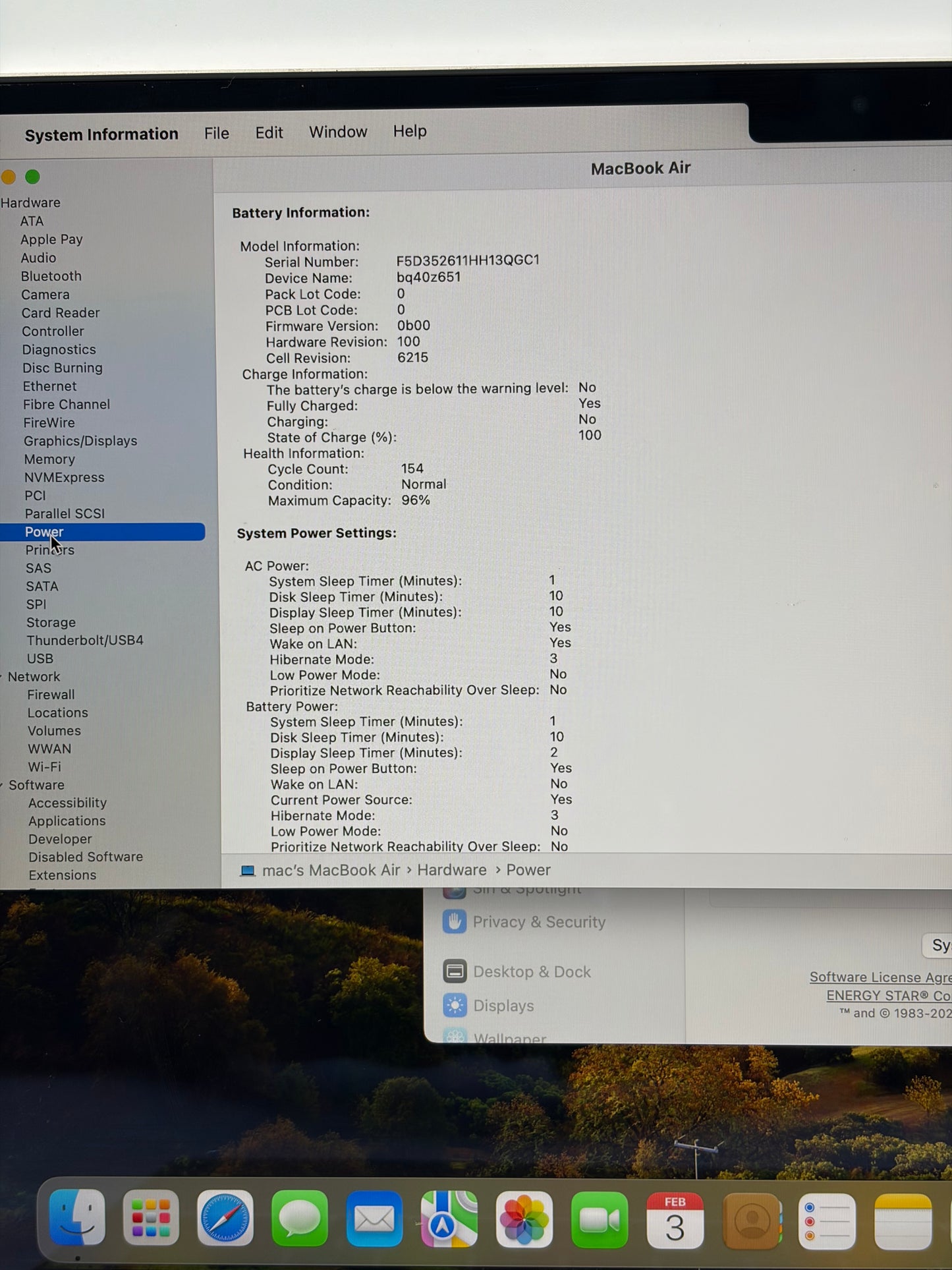 2022 Apple MacBook Air 13" M2 8GB RAM 256GB SSD A2681 MLY33LL/A Starlight