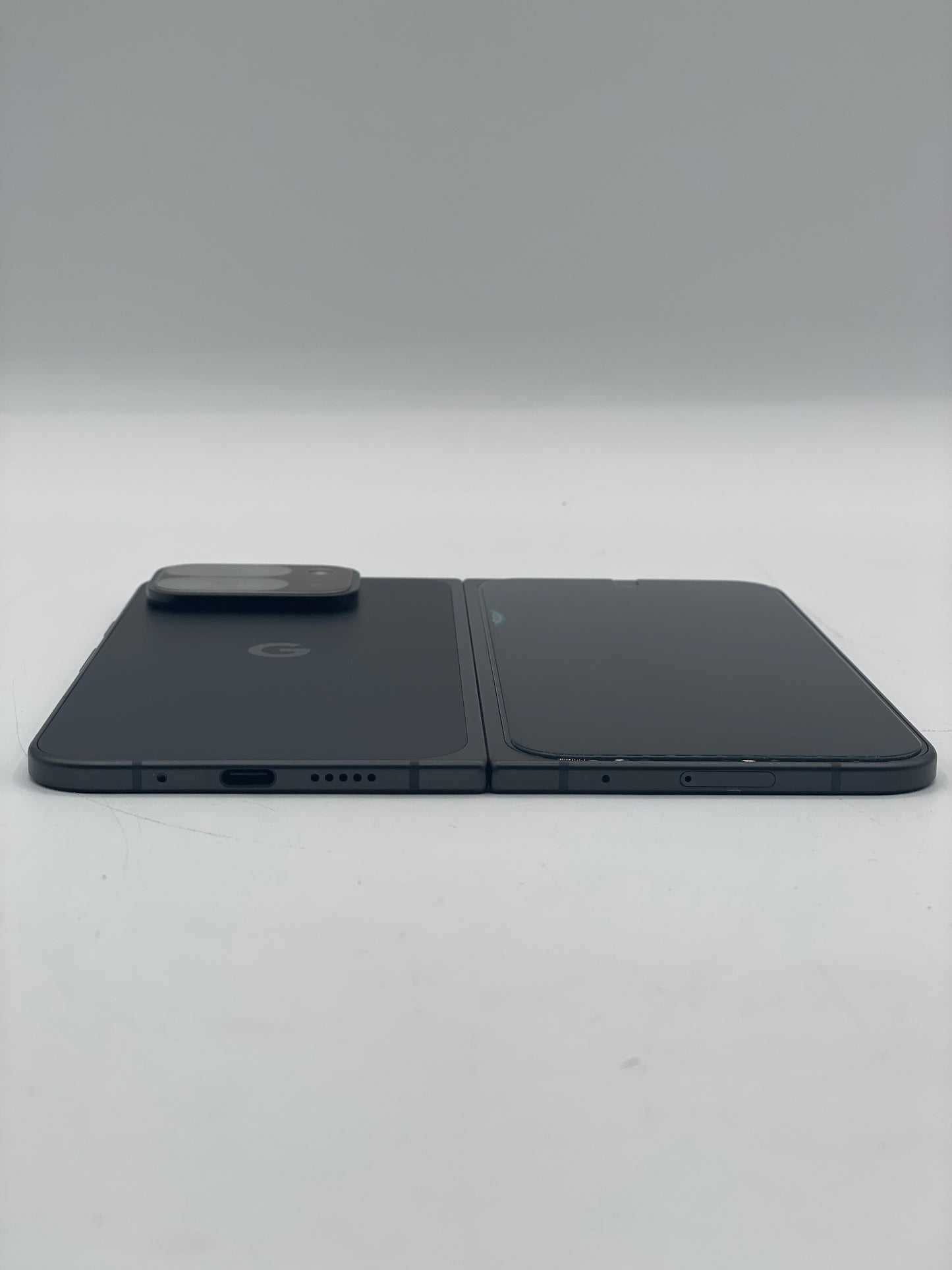 Google Pixel 9 Pro Fold - 512GB - Unlocked - Open Box - Black