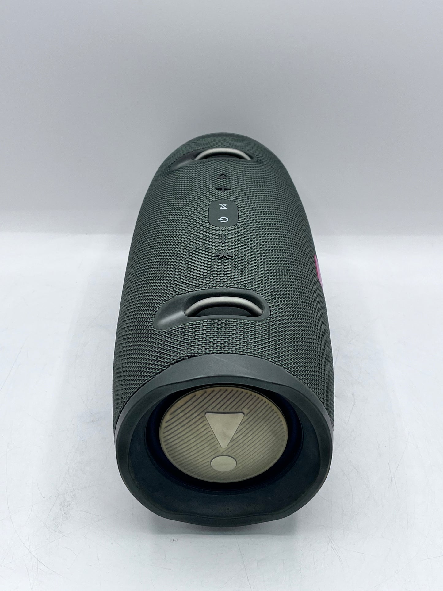 JBL Xtreme 2 Waterproof Portable Bluetooth JBLXTREME2BLKAM Speaker Green  Used