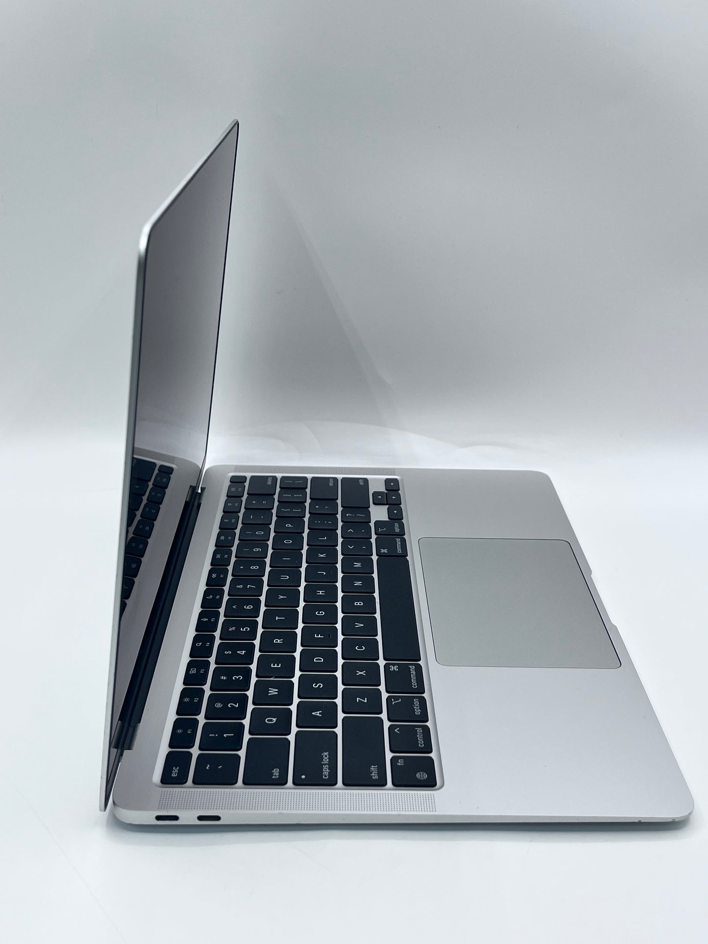 2020 Apple MacBook Air 13.3" M1 7C 8GB 128GB A2337 REMOTELY MANAGED