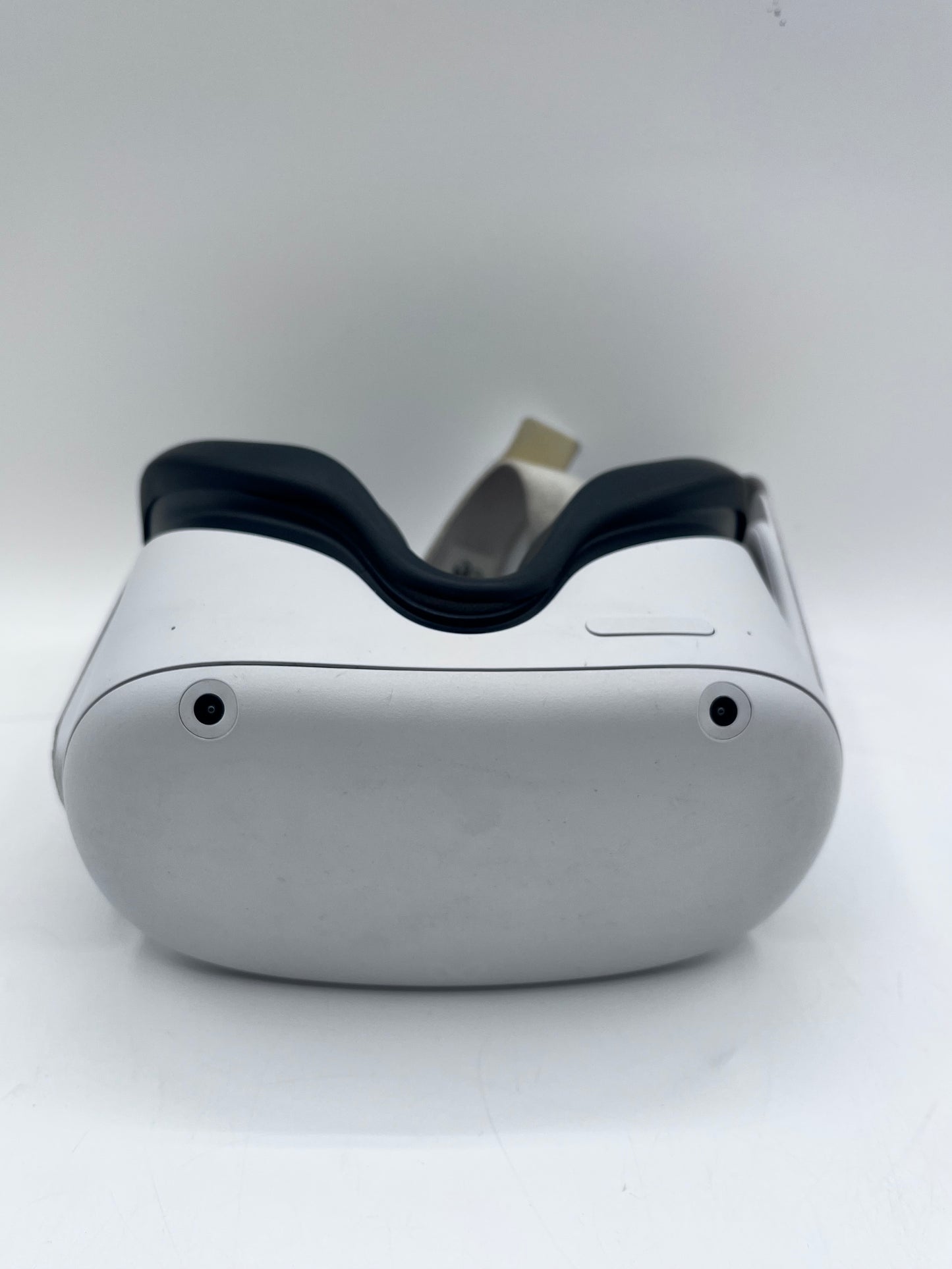 Oculus Quest 2 128GB Virtual Reality System White - Headset & Controllers
