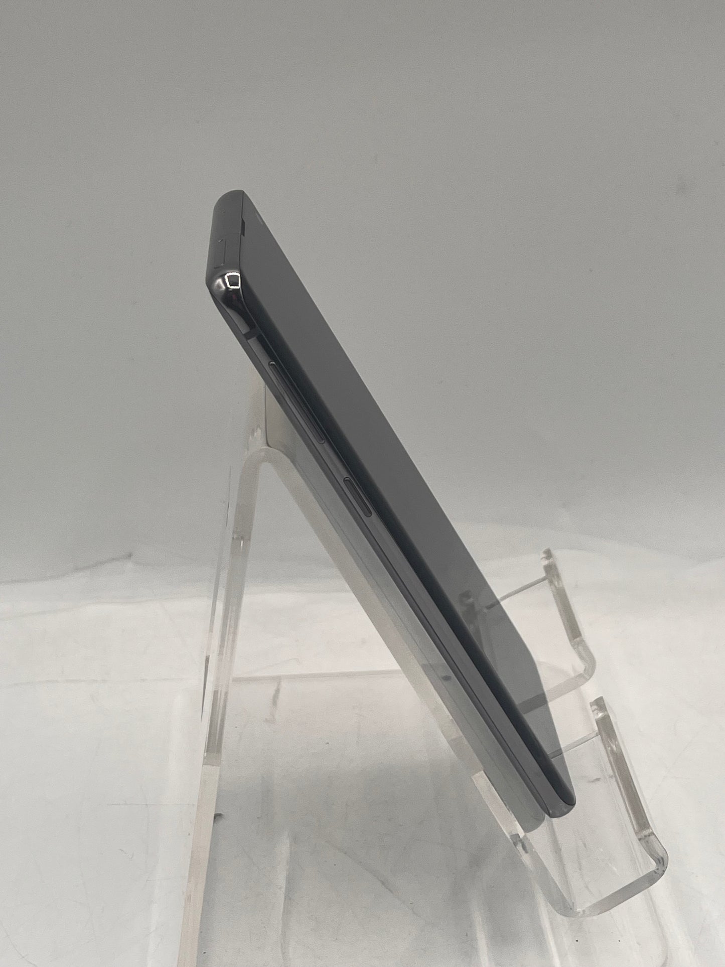 Samsung Galaxy S10 128GB (Unlocked) SM-G973U1 Prism Black Free Shipping