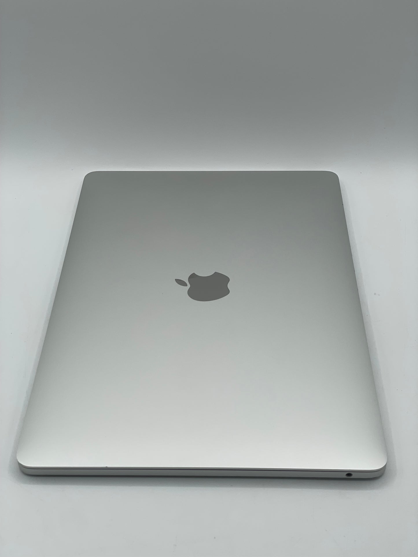 2017 Apple MacBook Pro 13" A1708 Core i5 @ 2.3GHz 8GB 128GB Space Gray