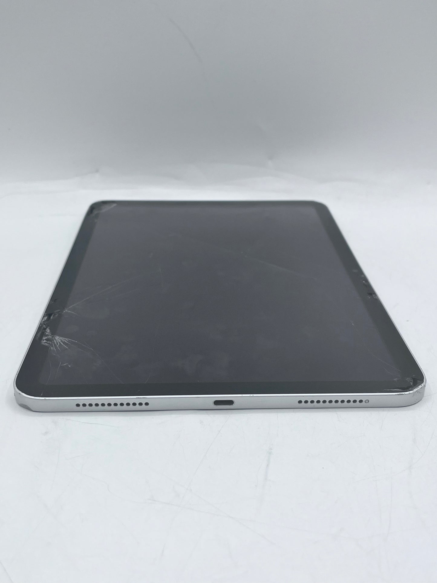 Apple iPad (10th Gen) A2696 MPQ03LL/A (2022) 64GB 4GB Wifi Only- Silver