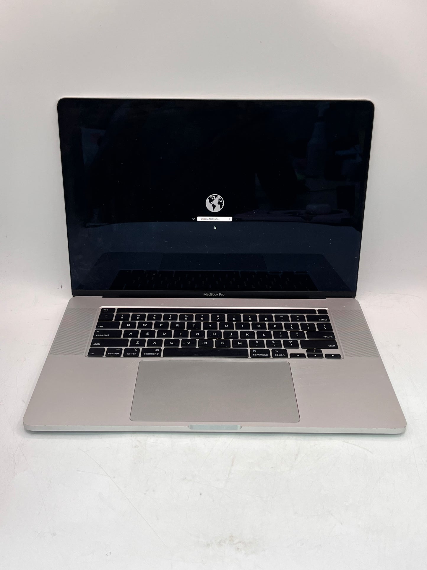 Apple MacBook Pro 16" A2141 2019 Core i9 32GB 1TB Silver NO OS
