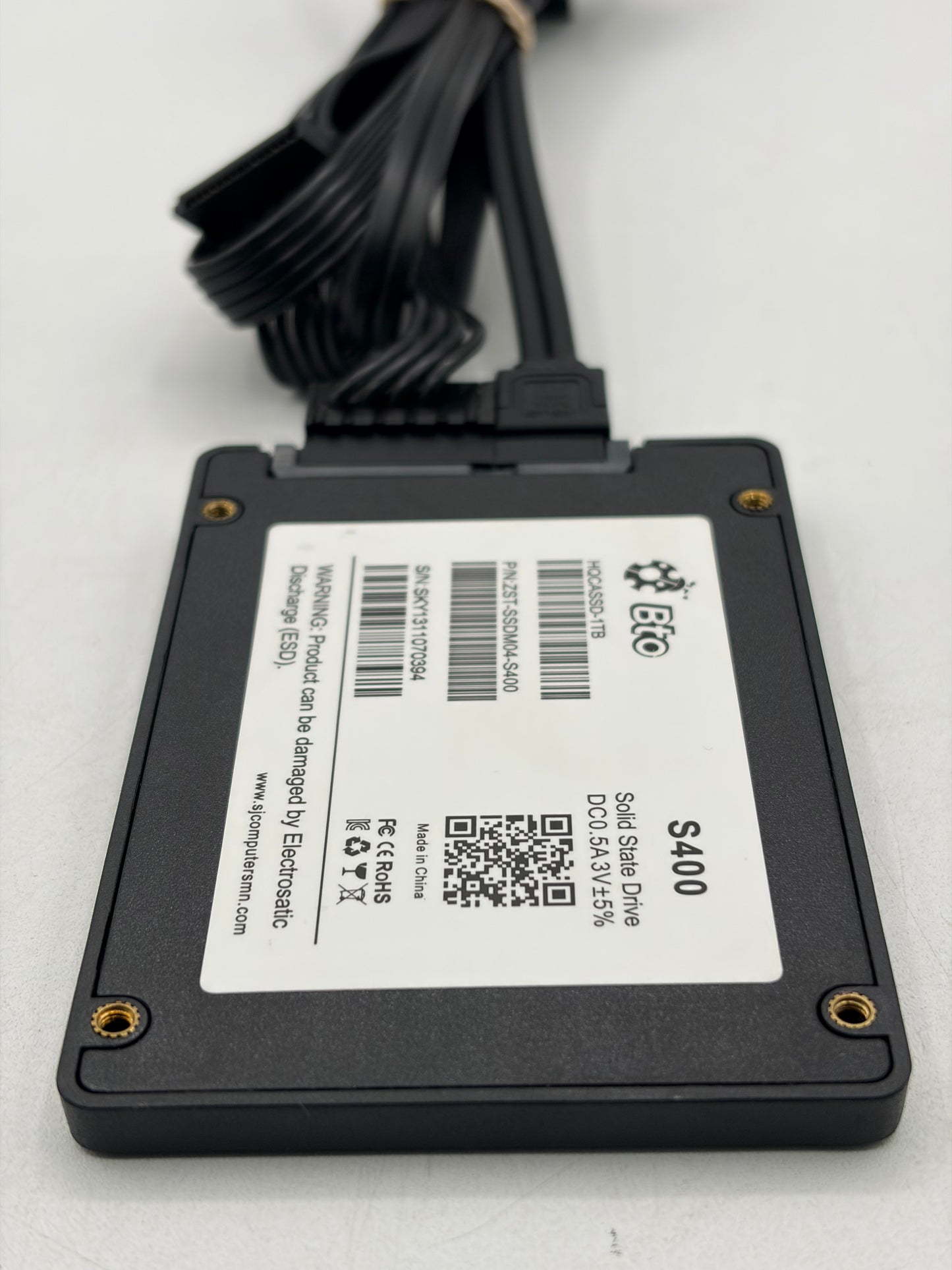 BTO S400 HQCASSD-1TB 1TB SATA III 2.5" Solid State Drive Black