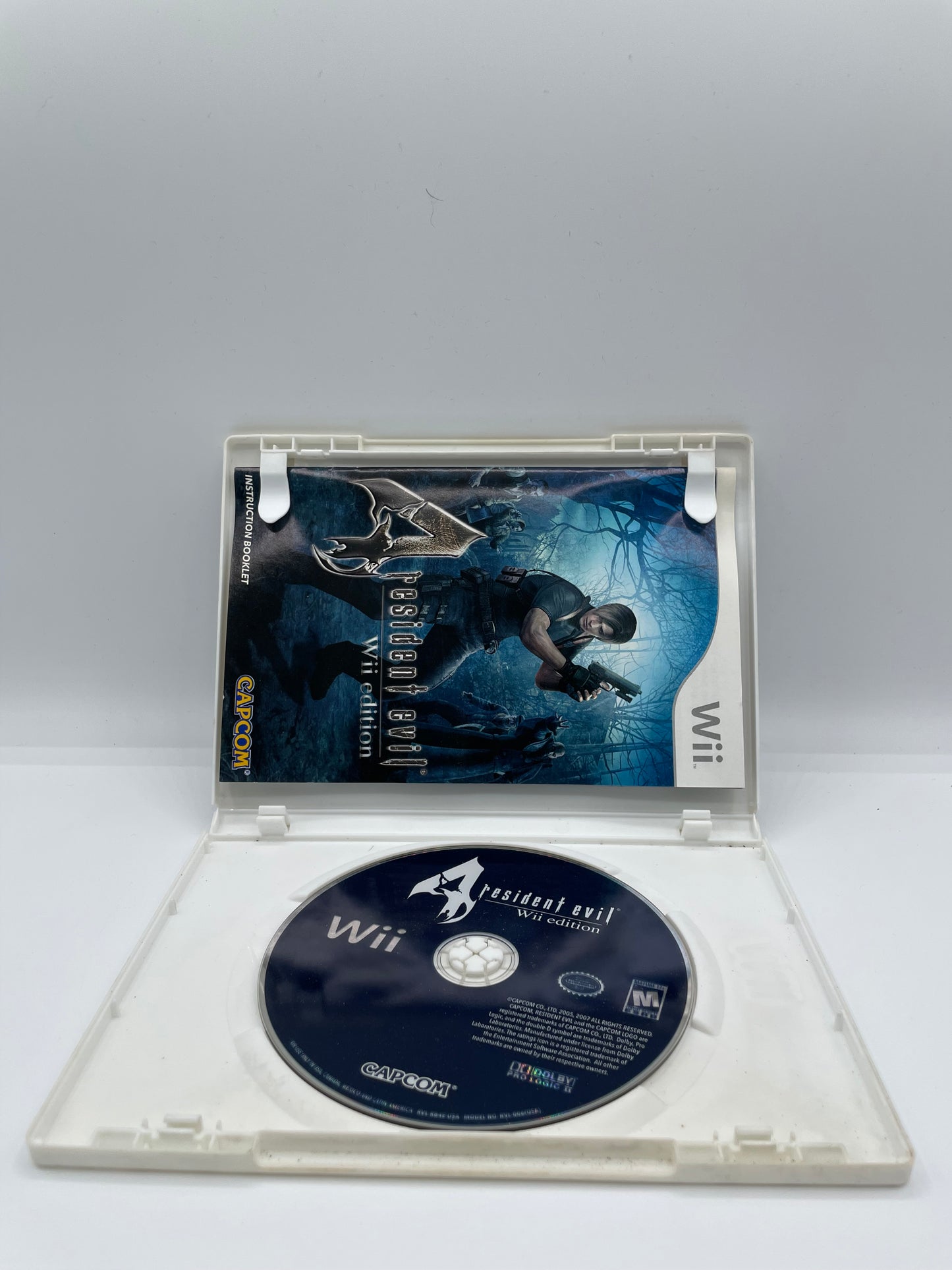 Resident Evil 4 for Wii - Complete in Box, Great Condition, Free Shipping