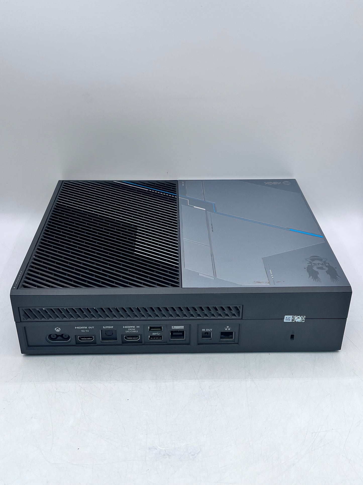 Microsoft Xbox One Model 1540 Halo 5 Edition 1TB  - Silver