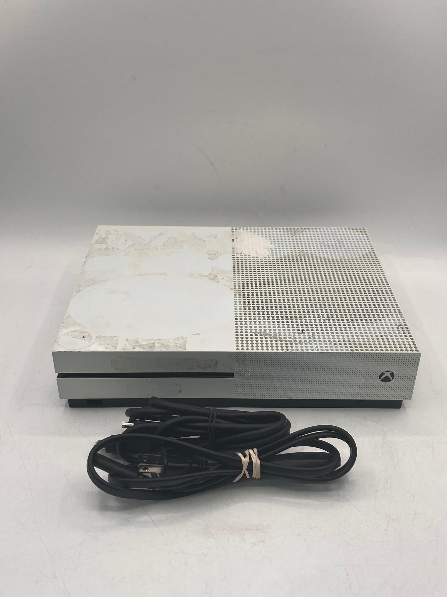 Microsoft Xbox One S (1681) 2016 1TB White Video Game Console