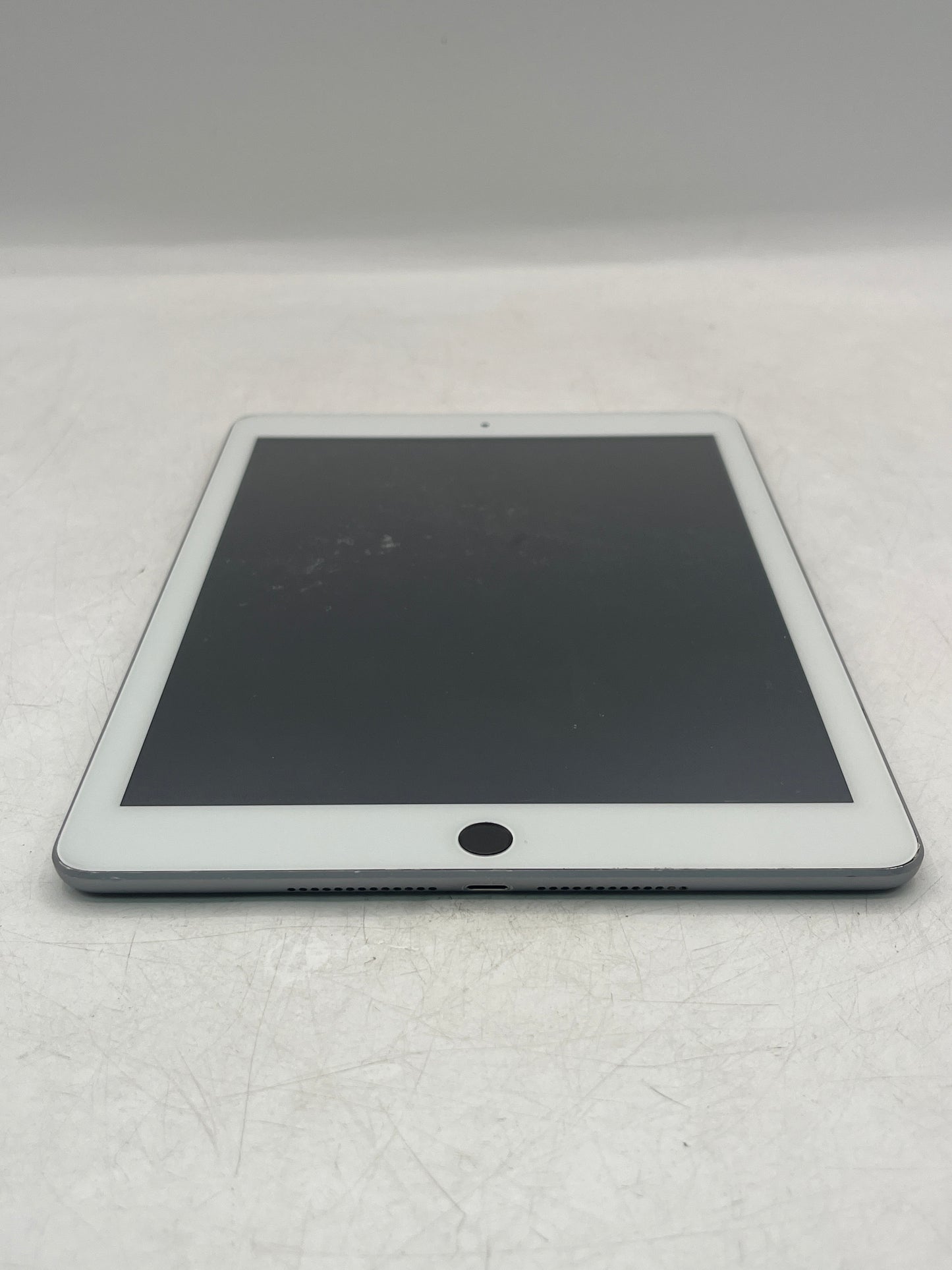 Apple iPad (6th Gen) A1893 32GB  Home Button Stuck -  White