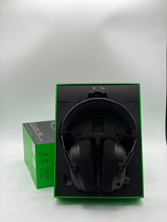 Razer BlackShark V3 Pro RZ04-0540 ANC Bluetooth Over-the-Ear Gaming Headset