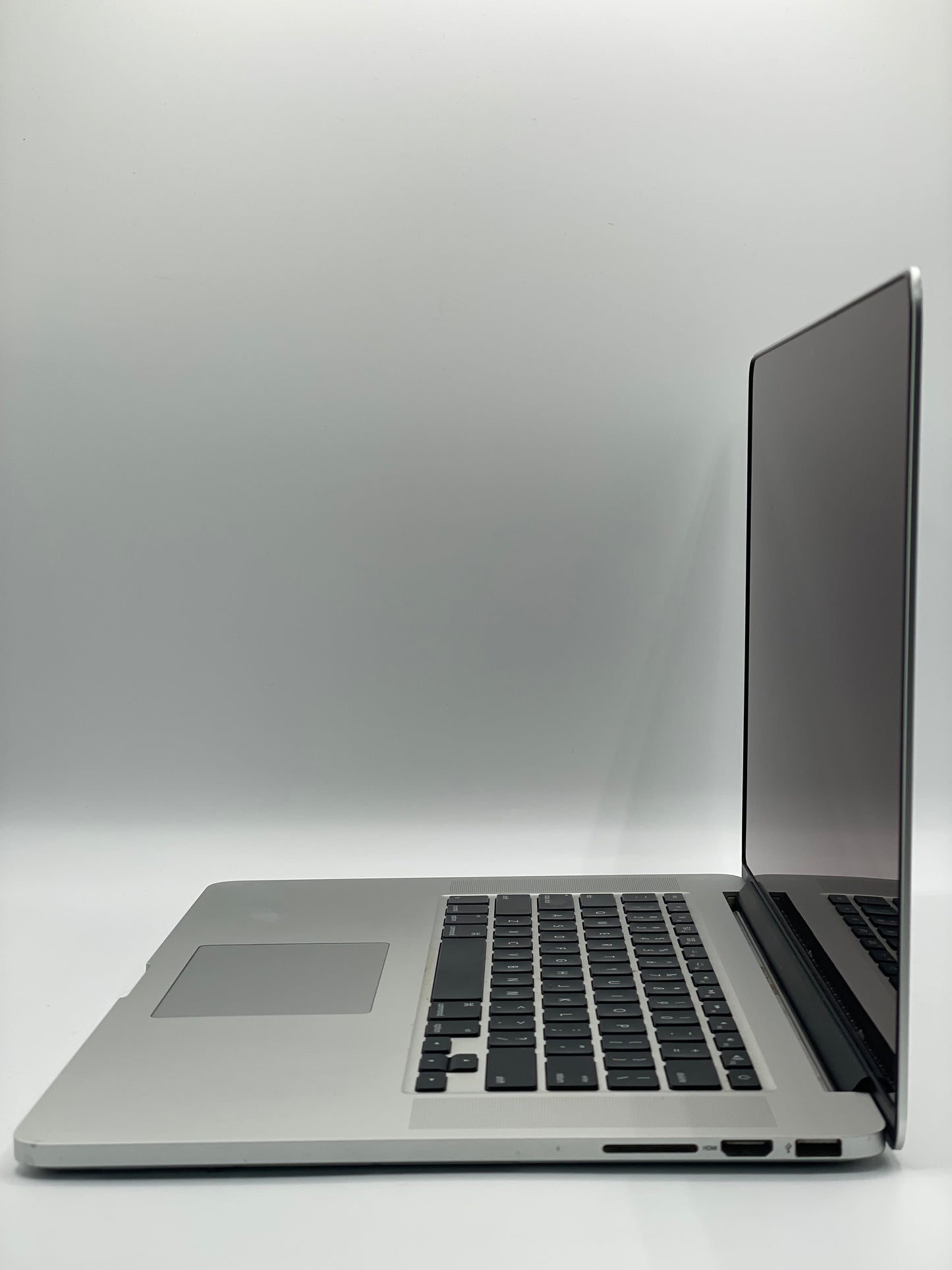 Apple MacBook Pro Retina 15" A1398 2.5G i7 16GB RAM 2GB GPU 256GB SSD Mid 2015