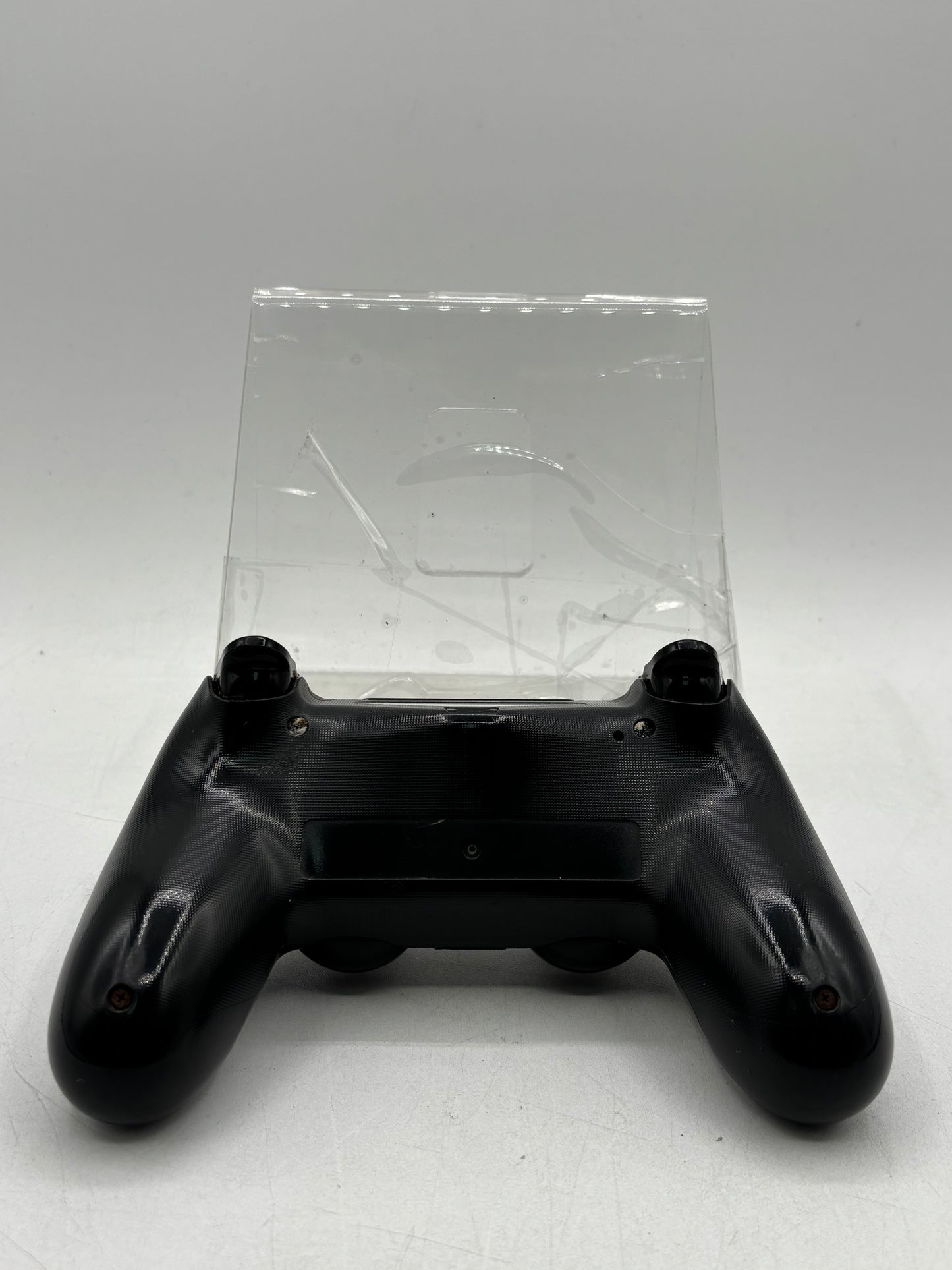 Sony PlayStation 4 PS4 500GB CUH-1215A Console With Controller