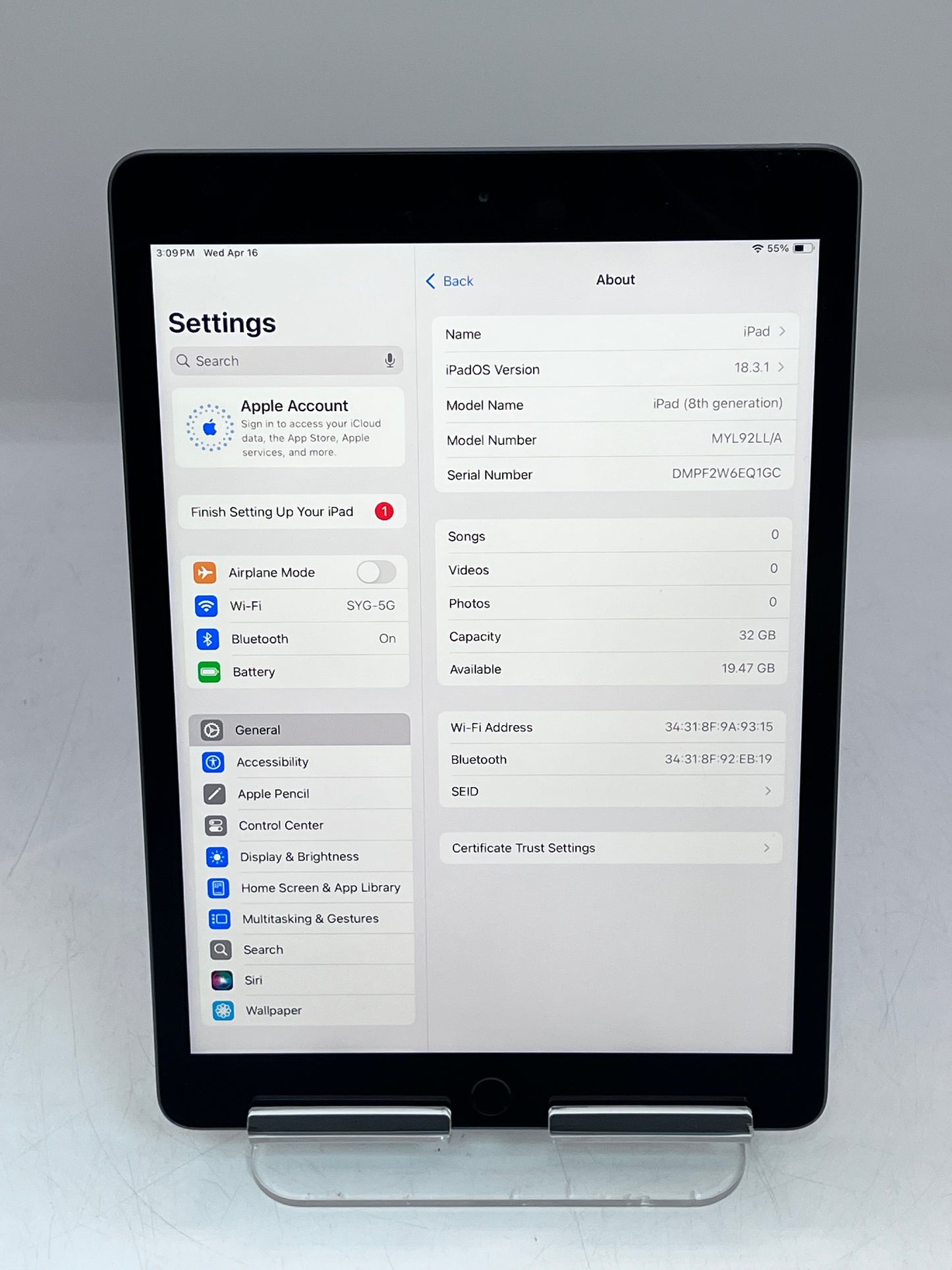 Apple iPad (8th Gen) A2270 32GB WiFi Tablet - Space Gray - Used