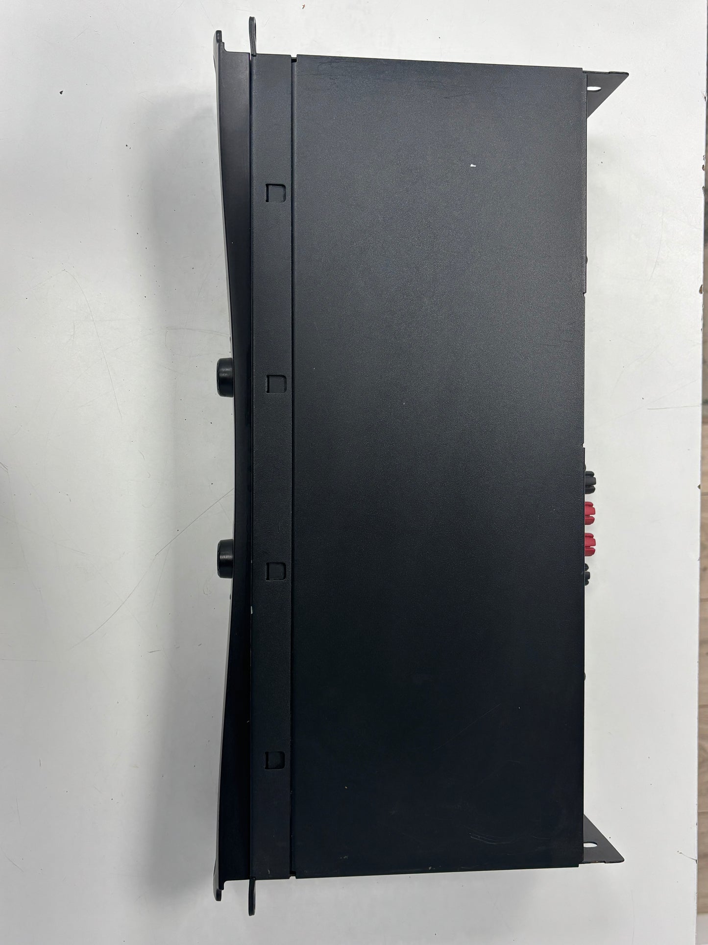 Crown XLS1002 Two-Channel 350-Watt Power Amplifier