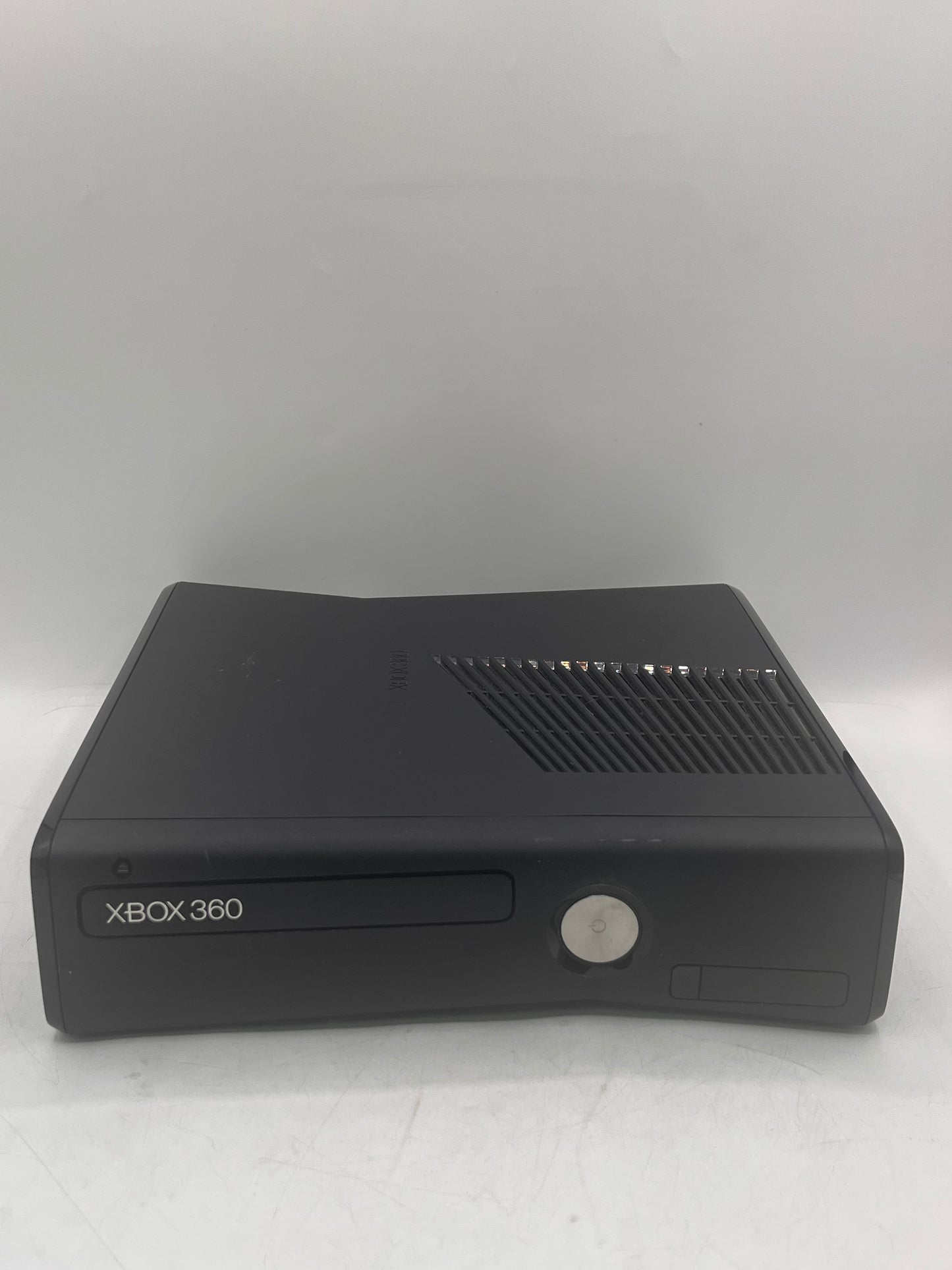 Microsoft Xbox 360 S (1439) 2010 Video Game System Black 250GB Console