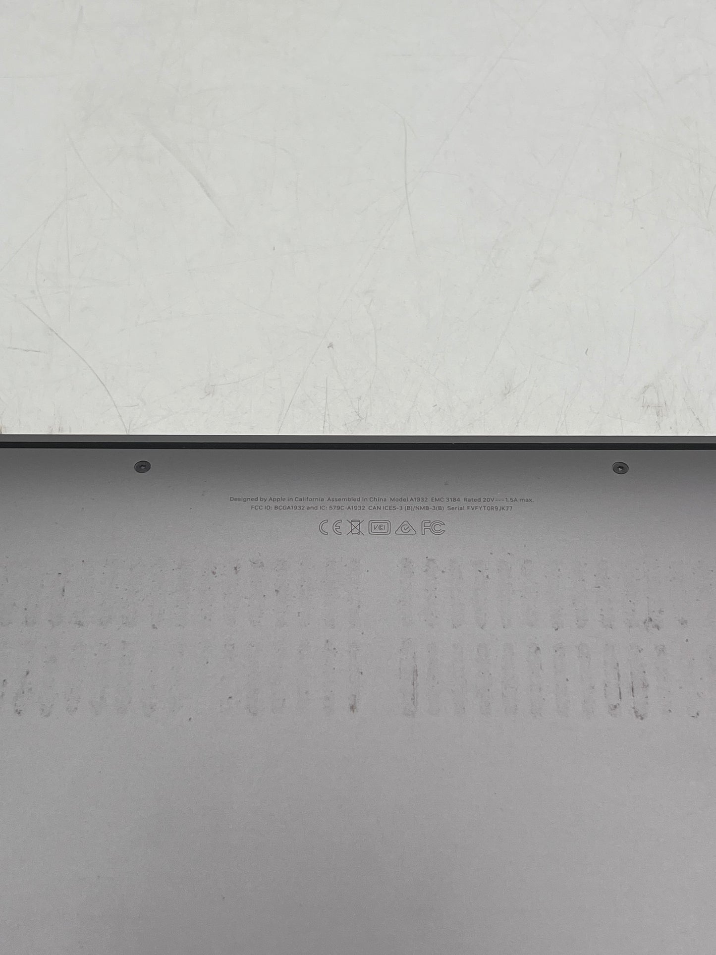 2018 Apple MacBook Air 13" i5 8GB 128GB A1932 Space Gray
