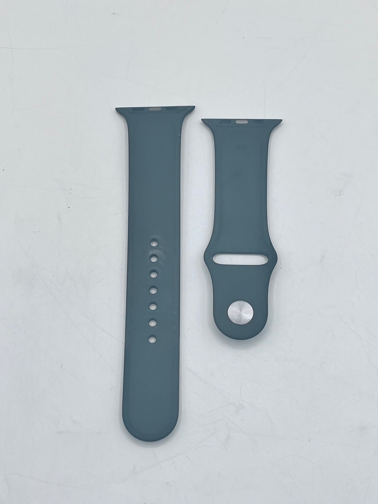 Apple Watch Series 8 A2771 45mm Solo Loop Band GPS  - Black