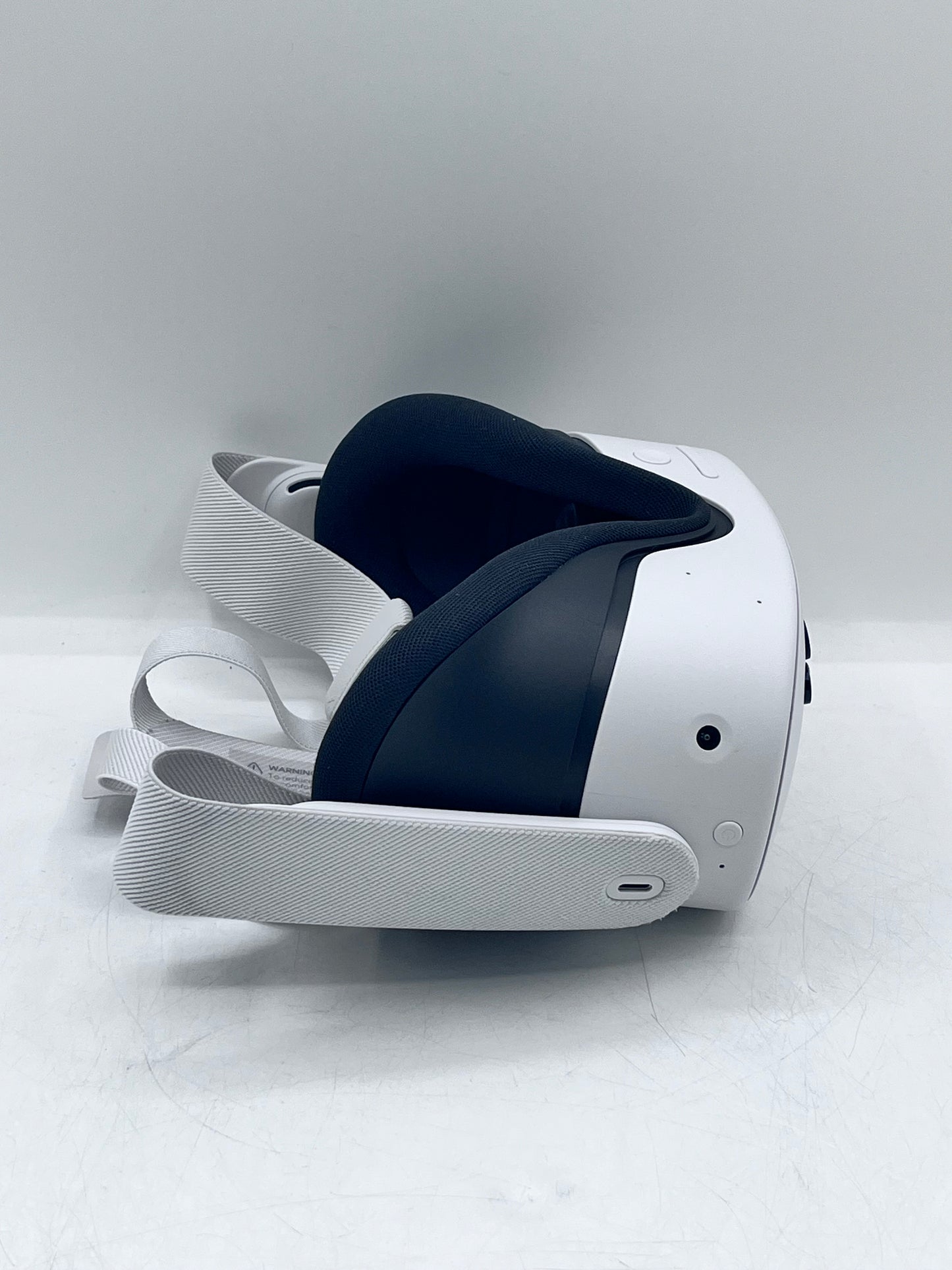 Meta Quest 3 128GB VR Headset-  White