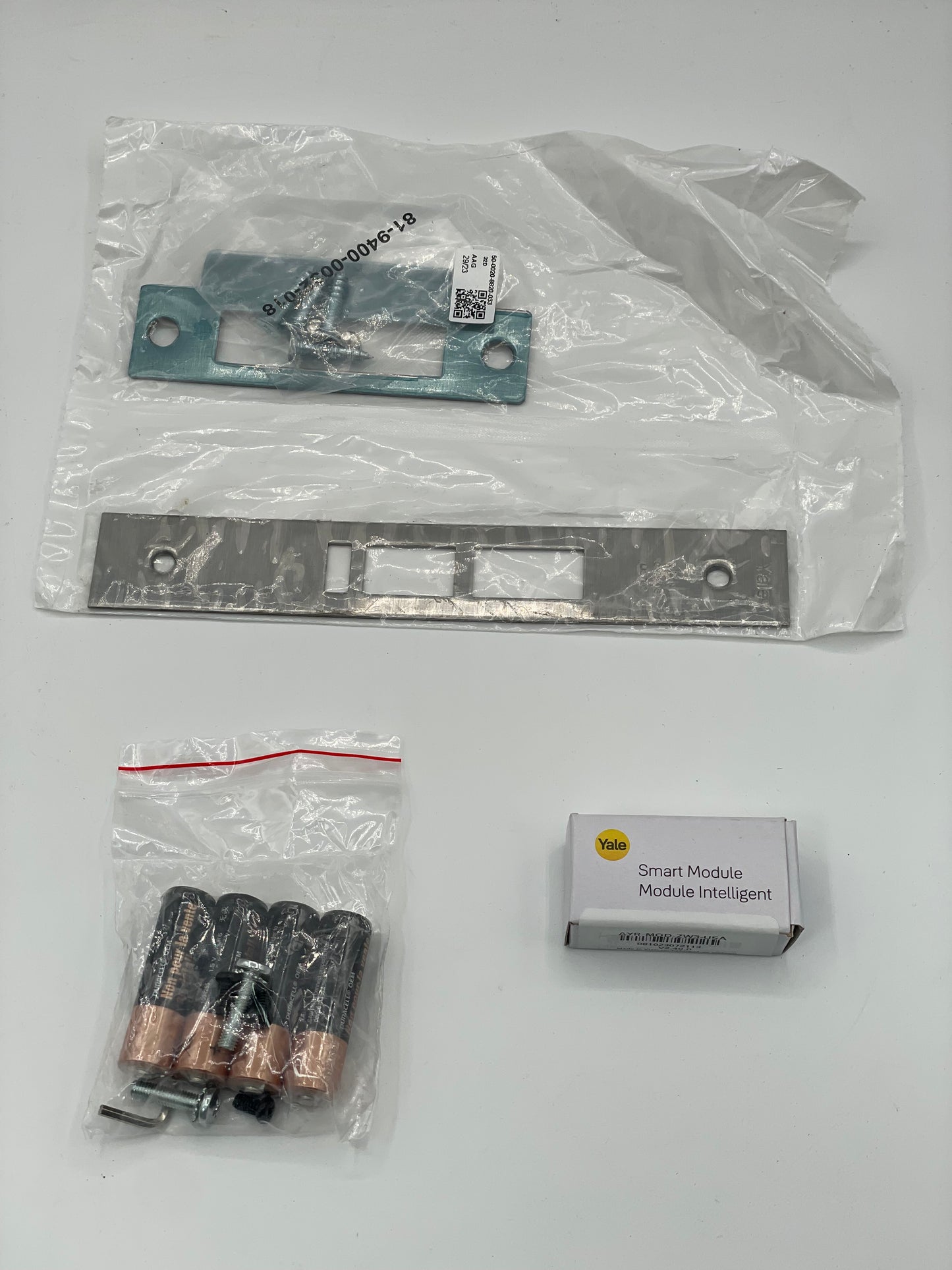 Yale NTM627-ZW3-626 Smart Door Lock with Keypad & Key Override – Satin Chrome Finish