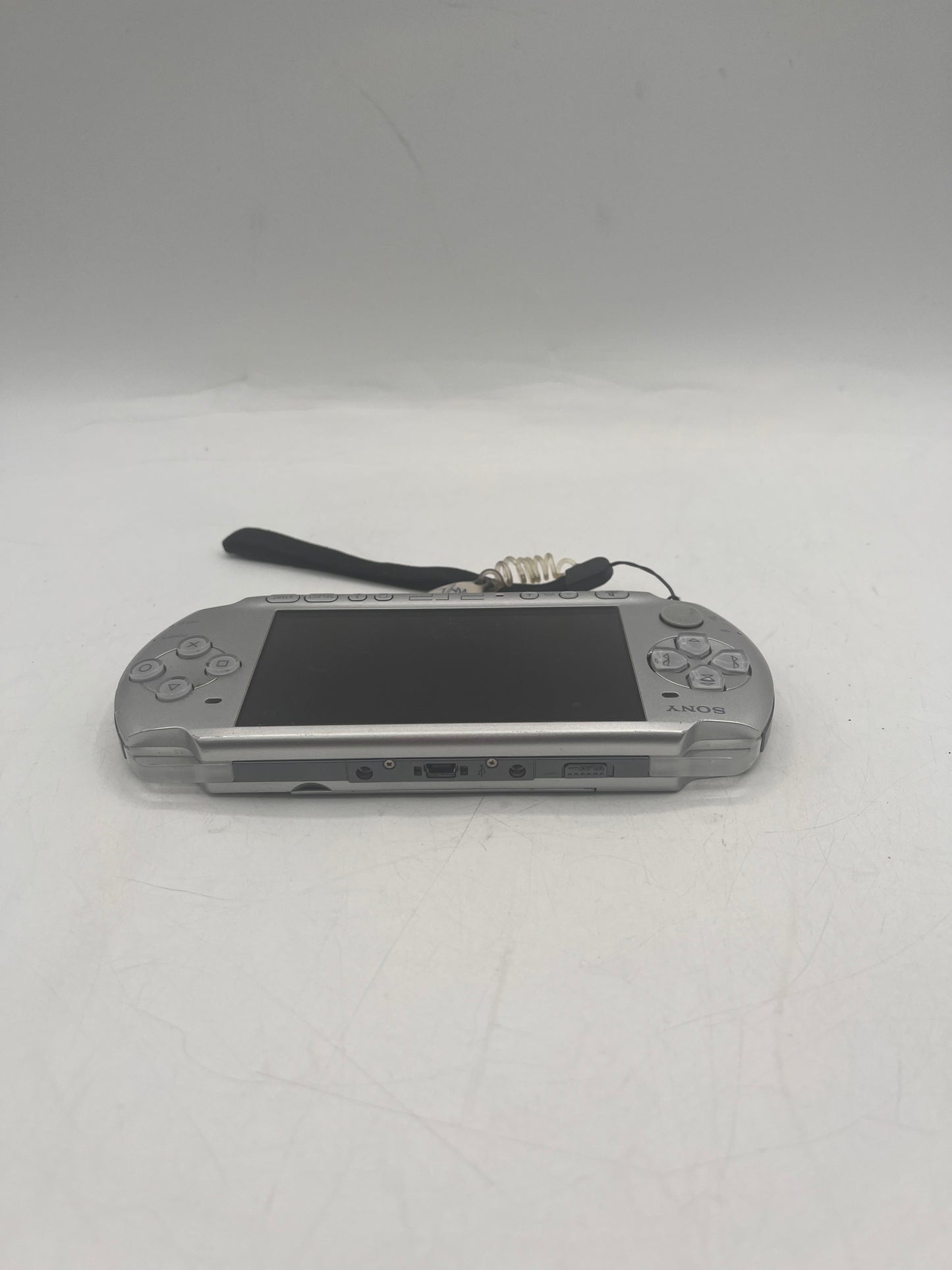 Sony PSP (PSP-3001) Video Game System - Silver