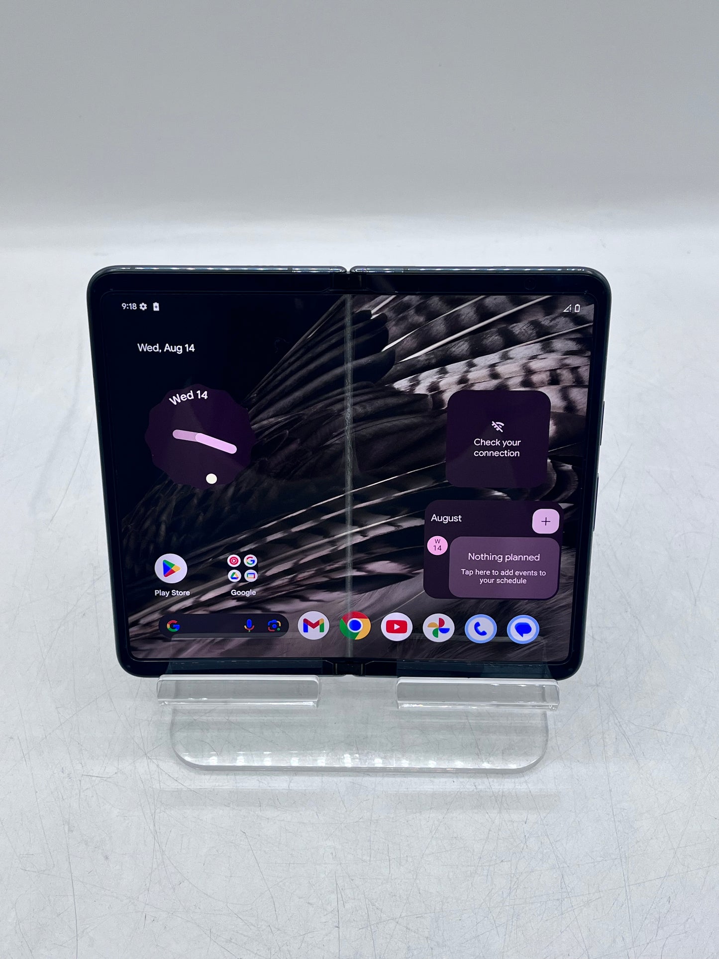Google Pixel Fold G9FPL 256GB -  Cracked Outer Screen - Black