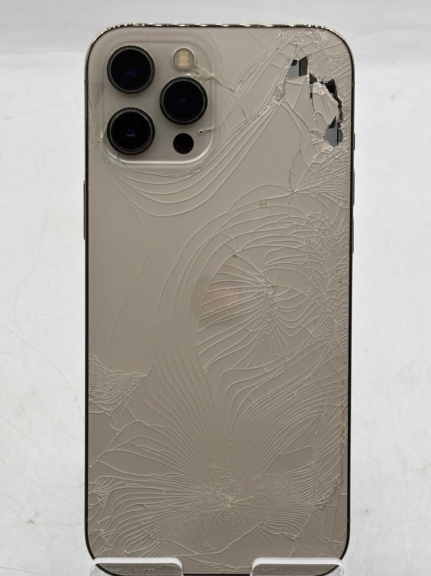 Unlocked Apple iPhone 12 Pro Max MG9H3LL/A A2342 128GB Gold  Broken