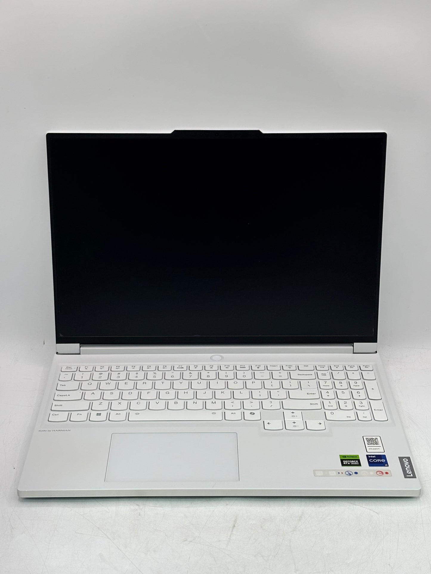 Lenovo Legion 7i 16” Core i9-14900HX, 32GB, 1TB SSD, RTX 4070, White Excellent Condition