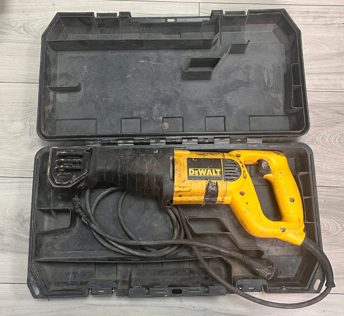 DeWalt DW304P Corded Reciprocating Saw with Case