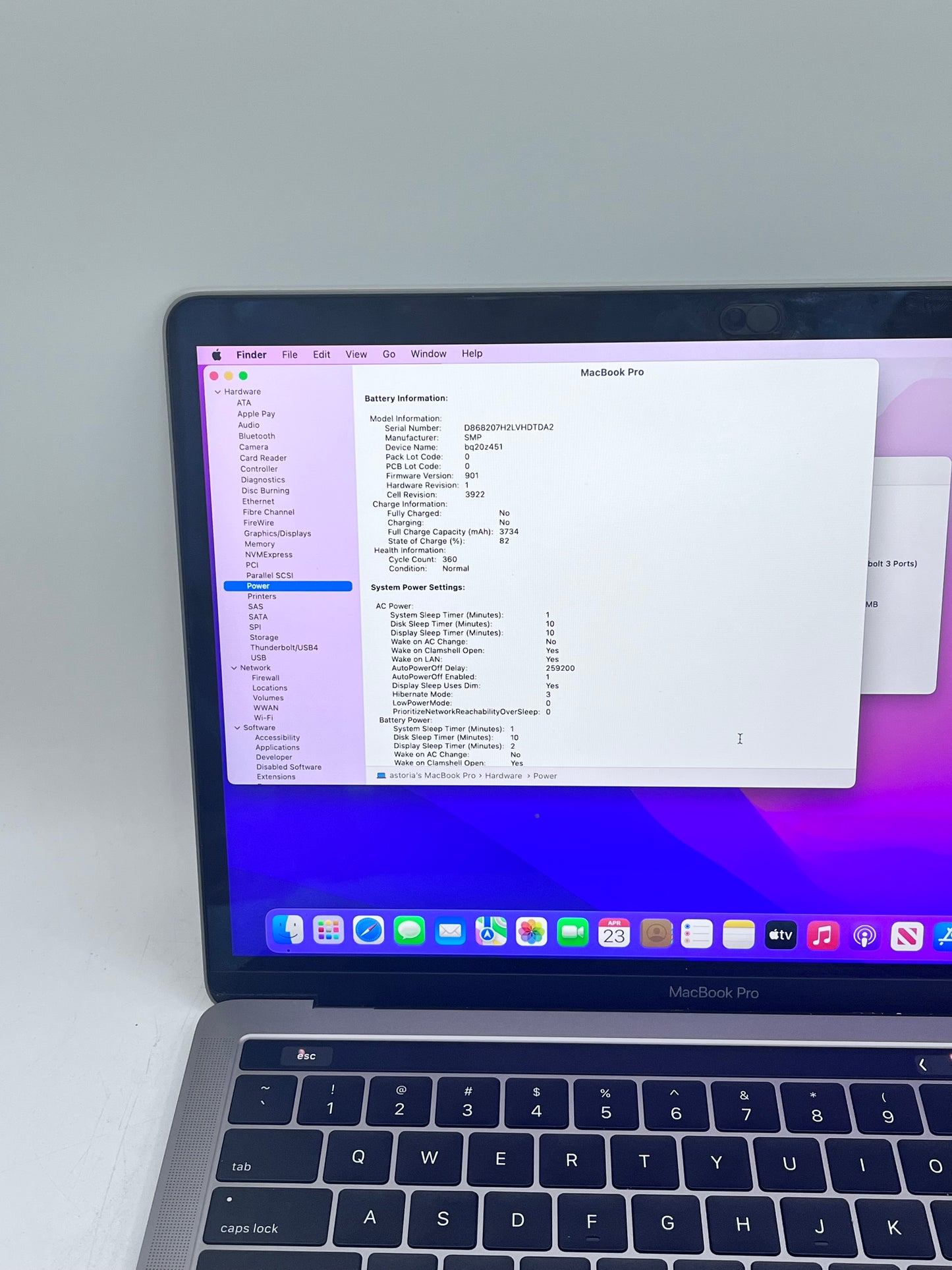 2017 Apple MacBook Pro A1706 13 Core i5 8GB 256GB Gray
