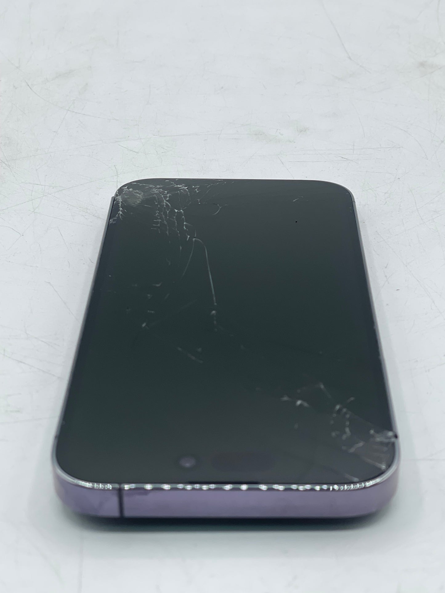 Unlocked Apple iPhone 14 Pro 256GB - A2650 NQ1D3LL/A - Purple