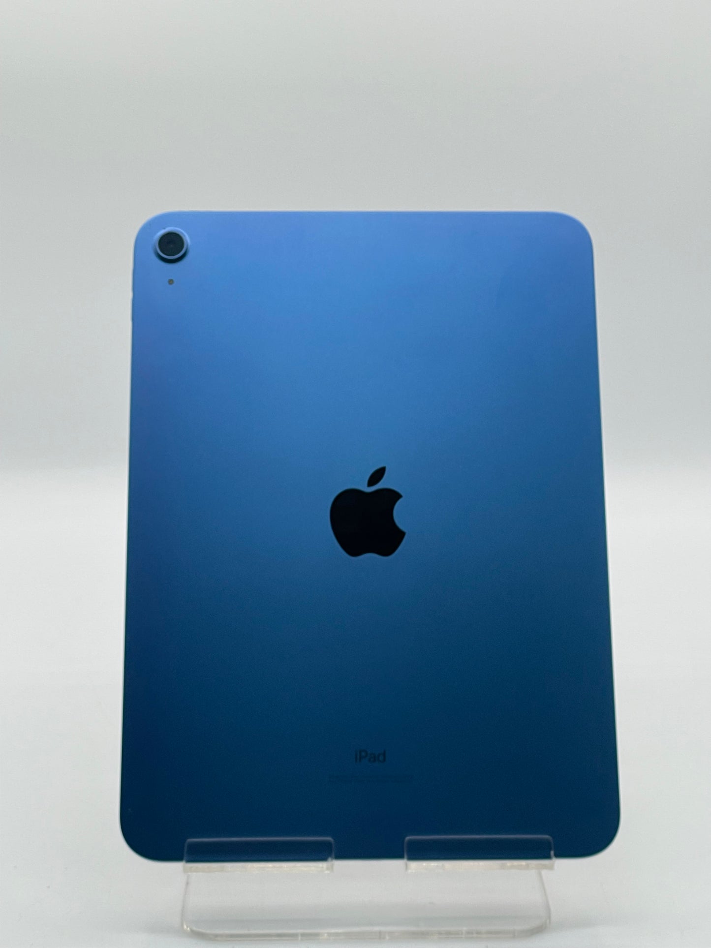 WiFi Only Apple iPad 10th Gen 64GB 18.3.1 Blue MQ6K3LL/A