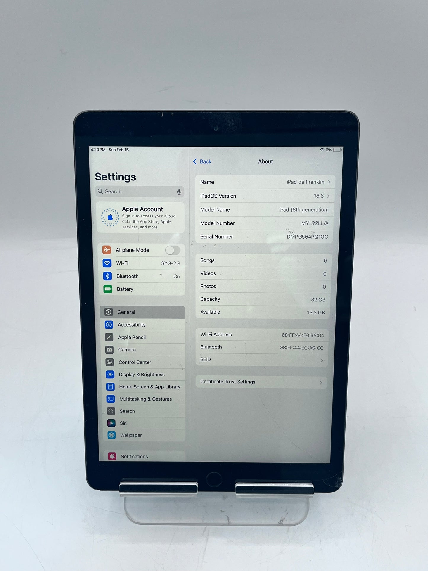 Apple iPad 8th Gen 32GB Wi-Fi Only A2270 MYL92LL/A Space Gray