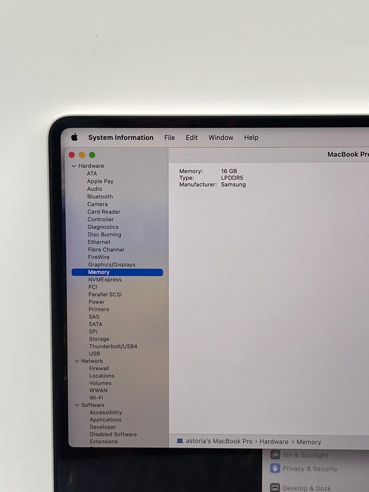 2021 Apple MacBook Pro 14" M1 PRO 16GB 512GB A2442 MKGR3LL/A READ