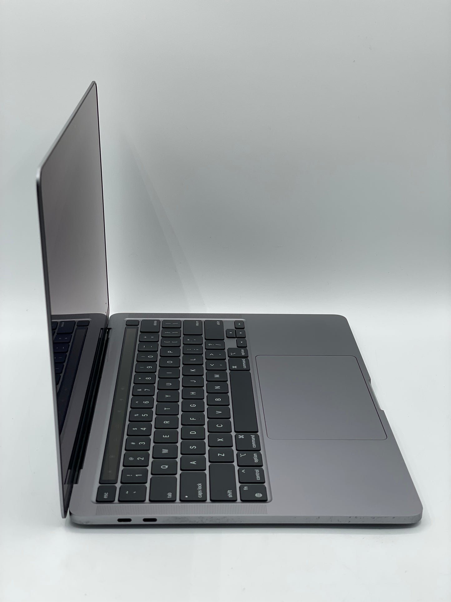 2022 Apple MacBook Pro 13.3" 8C M2 10C GPU 8GB 256GB A2338 84 Cycle Count SG