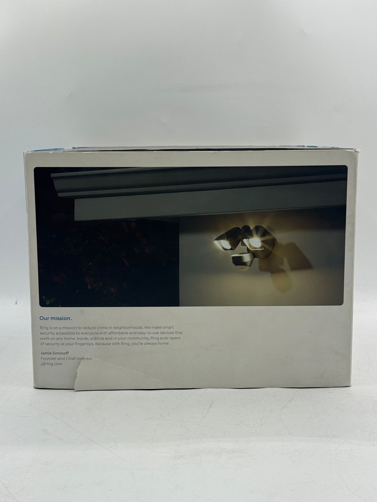 Ring Floodlight Cam Outdoor Wi-Fi Motion Detection 1080p Black Security Camera SEALED