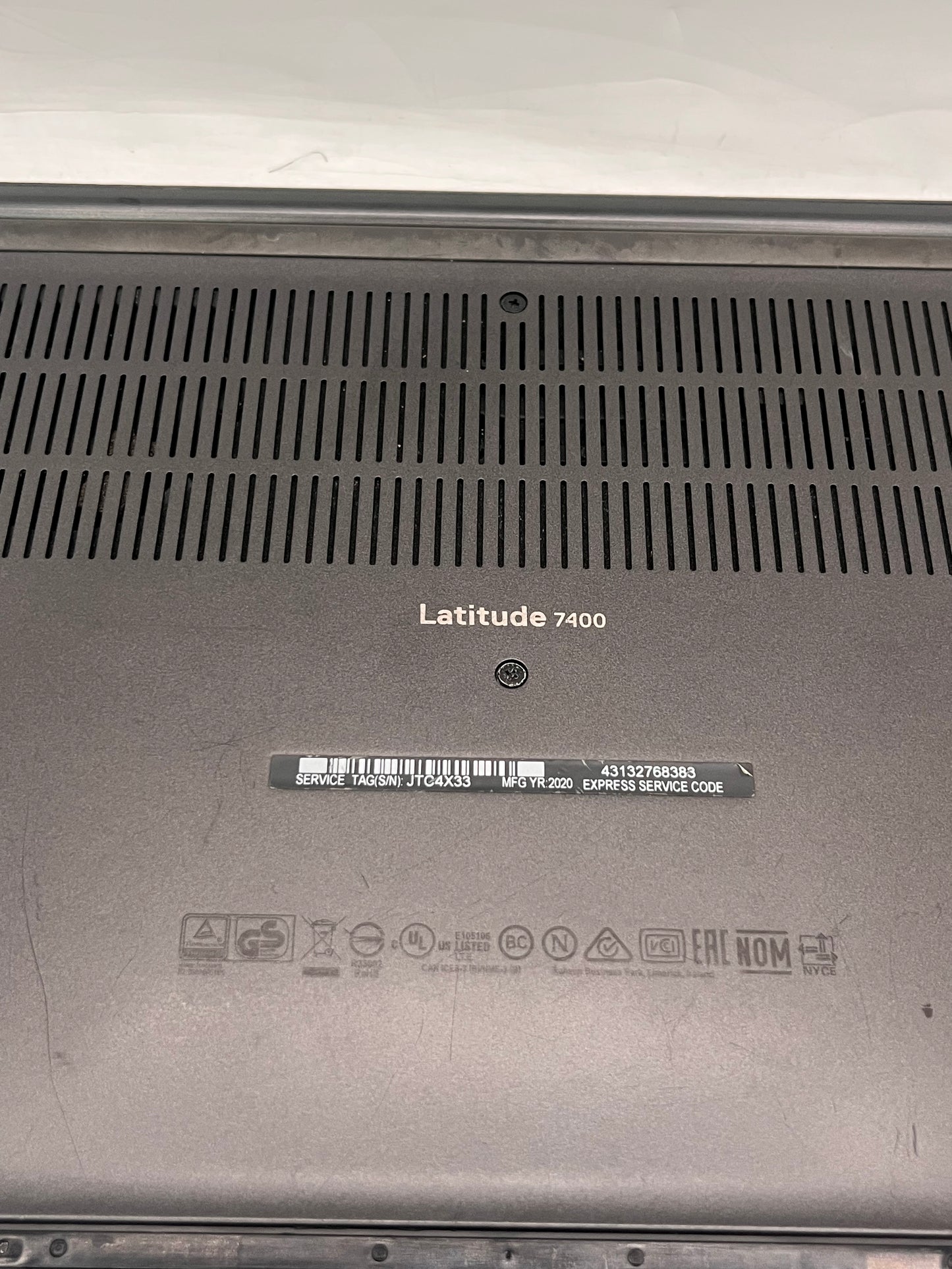 Dell Latitude 7400 15" Laptop Core i5 8th Gen 16GB 512GB Black