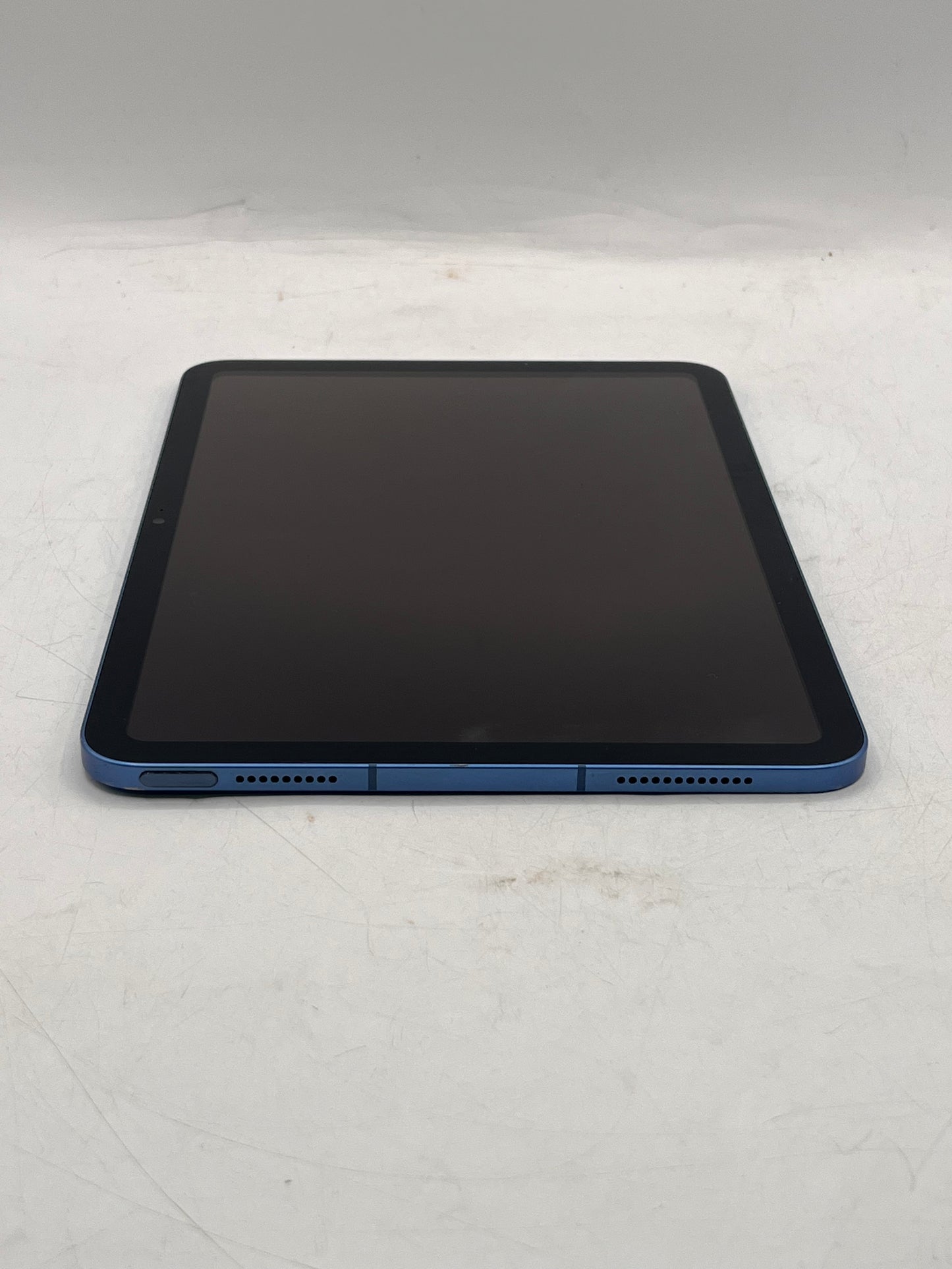 Unlocked Apple iPad (A16) A3355  ND7G4LL/A  128GB Blue WiFi + Cellular Tablet 100% BATT