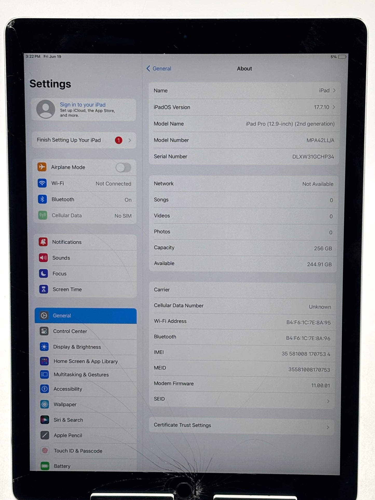 Unlocked Apple iPad Pro 12.9" 2nd Gen A1671 MPA42LL/A Wi-Fi + Cellular 256GB READ