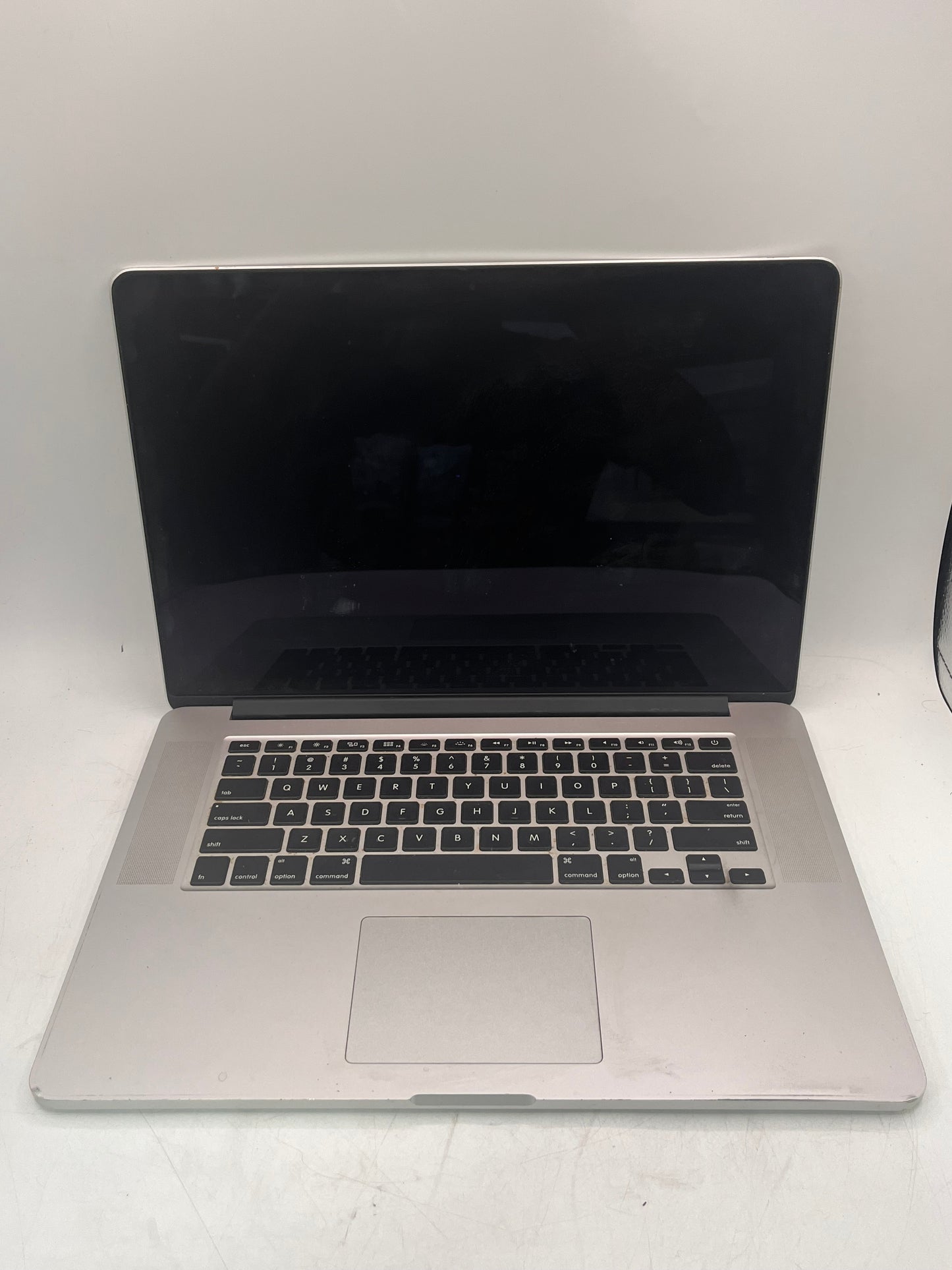Apple MacBook Pro 15" A1398 2014 Core i7 16GB 512GB Silver