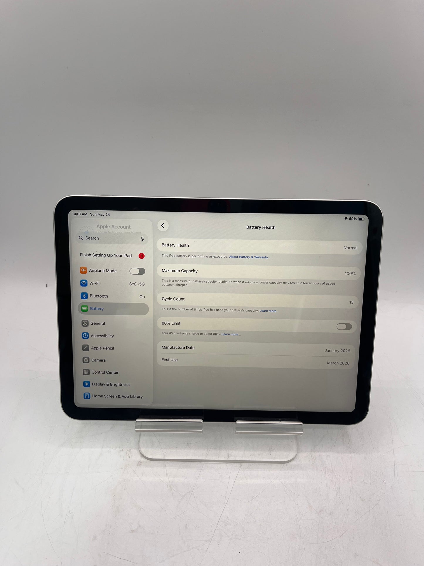 Apple iPad 11" 11th Gen A16 128GB 6GB Silver MD3Y4LL/A 2025 Model 100% Battery Free Shipping