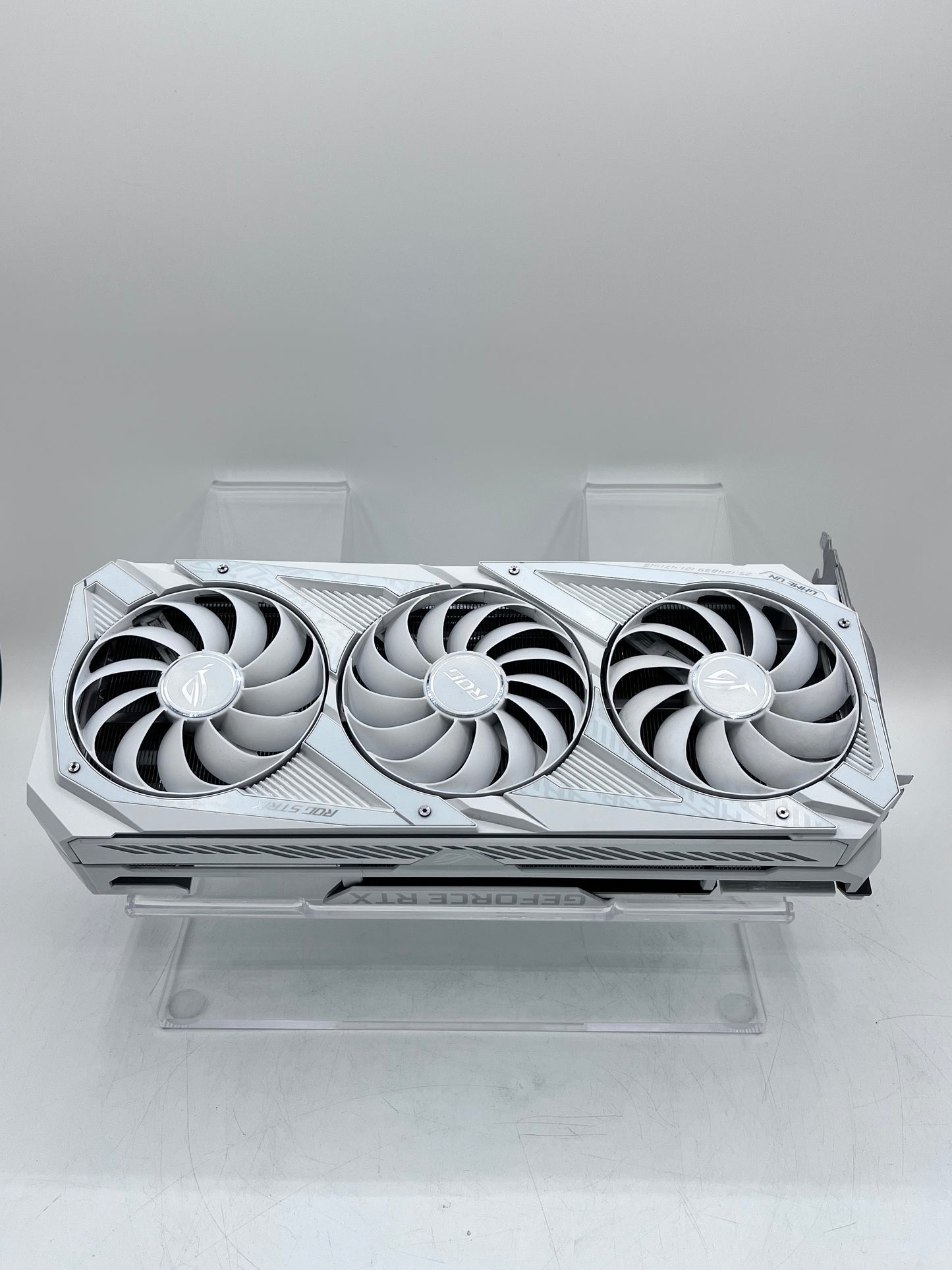 ROG STRIX RTX 3090 OC White Edition