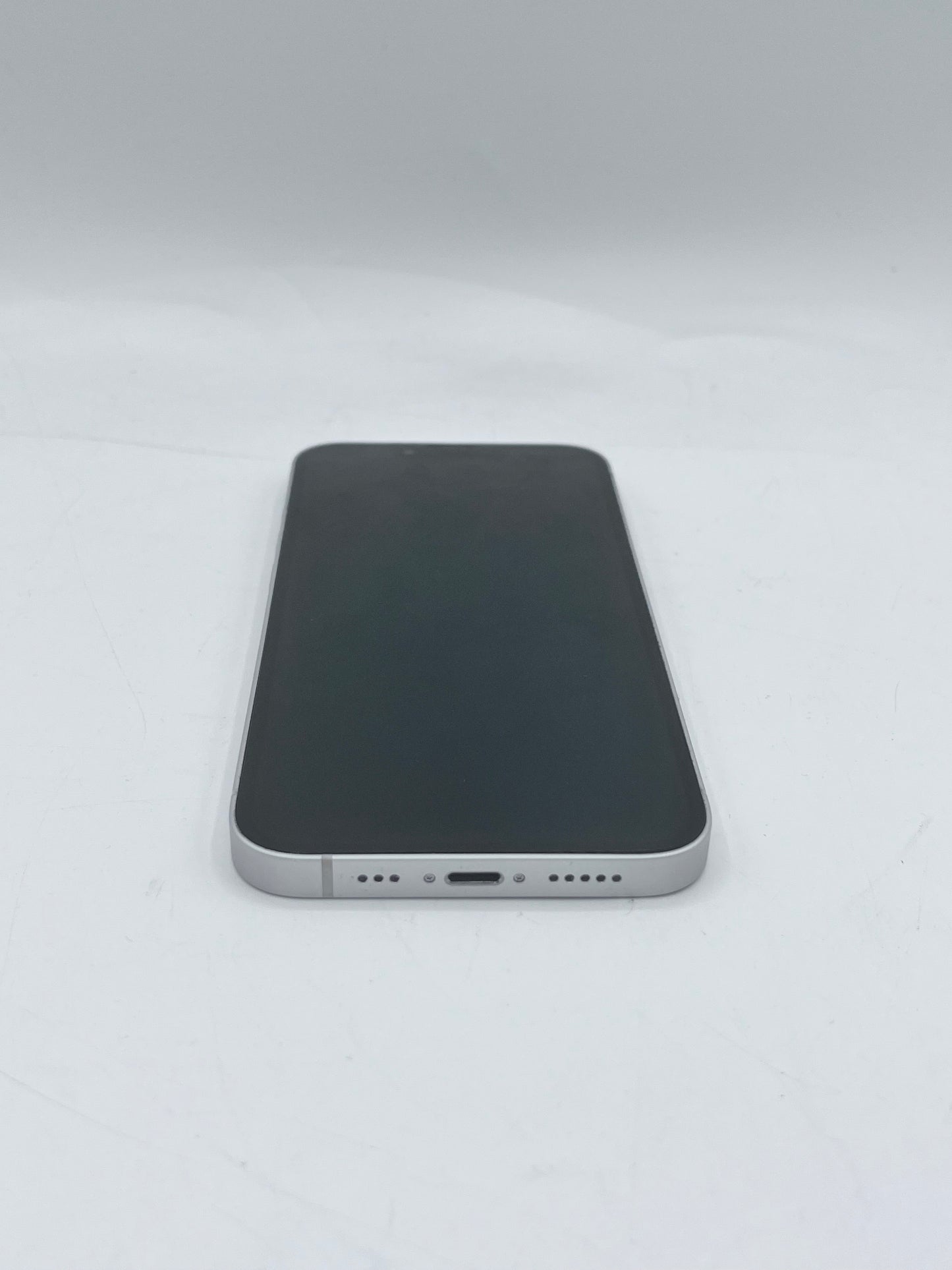 Unlocked Apple iPhone 13 ML9G3LL/A A2482 6.1" 256GB - White