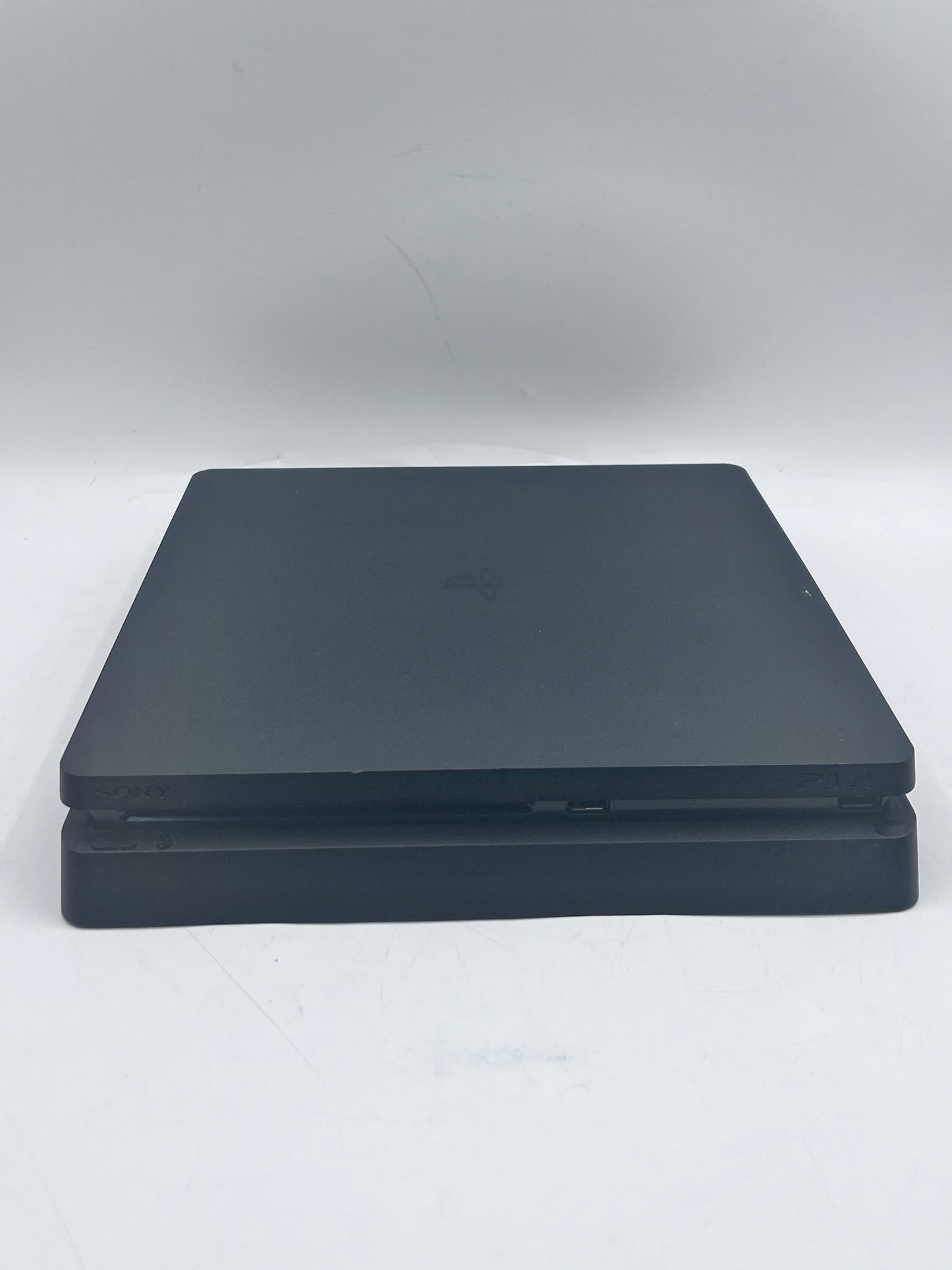 Sony PlayStation 4 Slim CUH-2215B 1TB Console Black Free Shipping